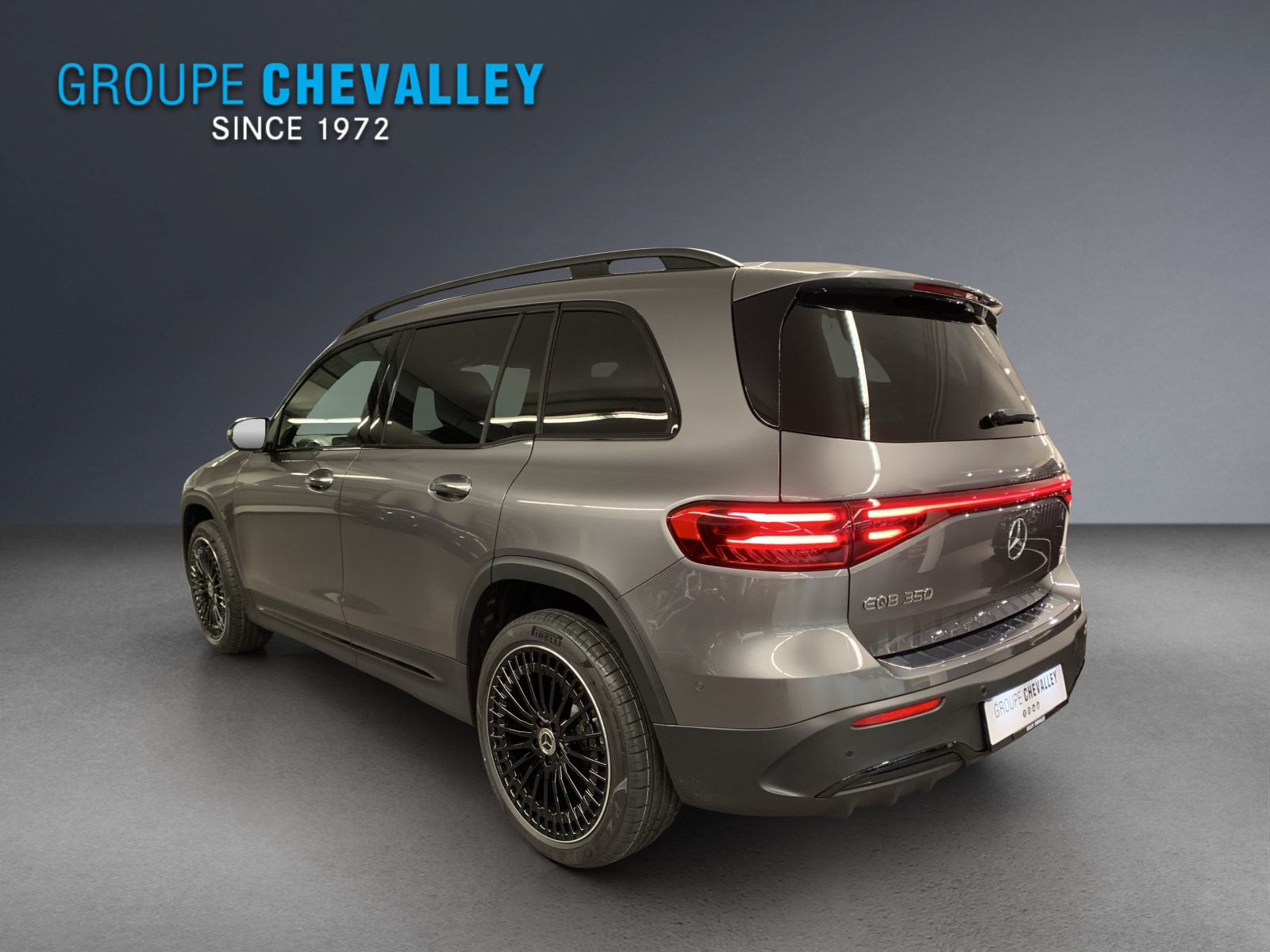 MERCEDES-BENZ EQB 350 4MATIC Excellence Edition-image-2