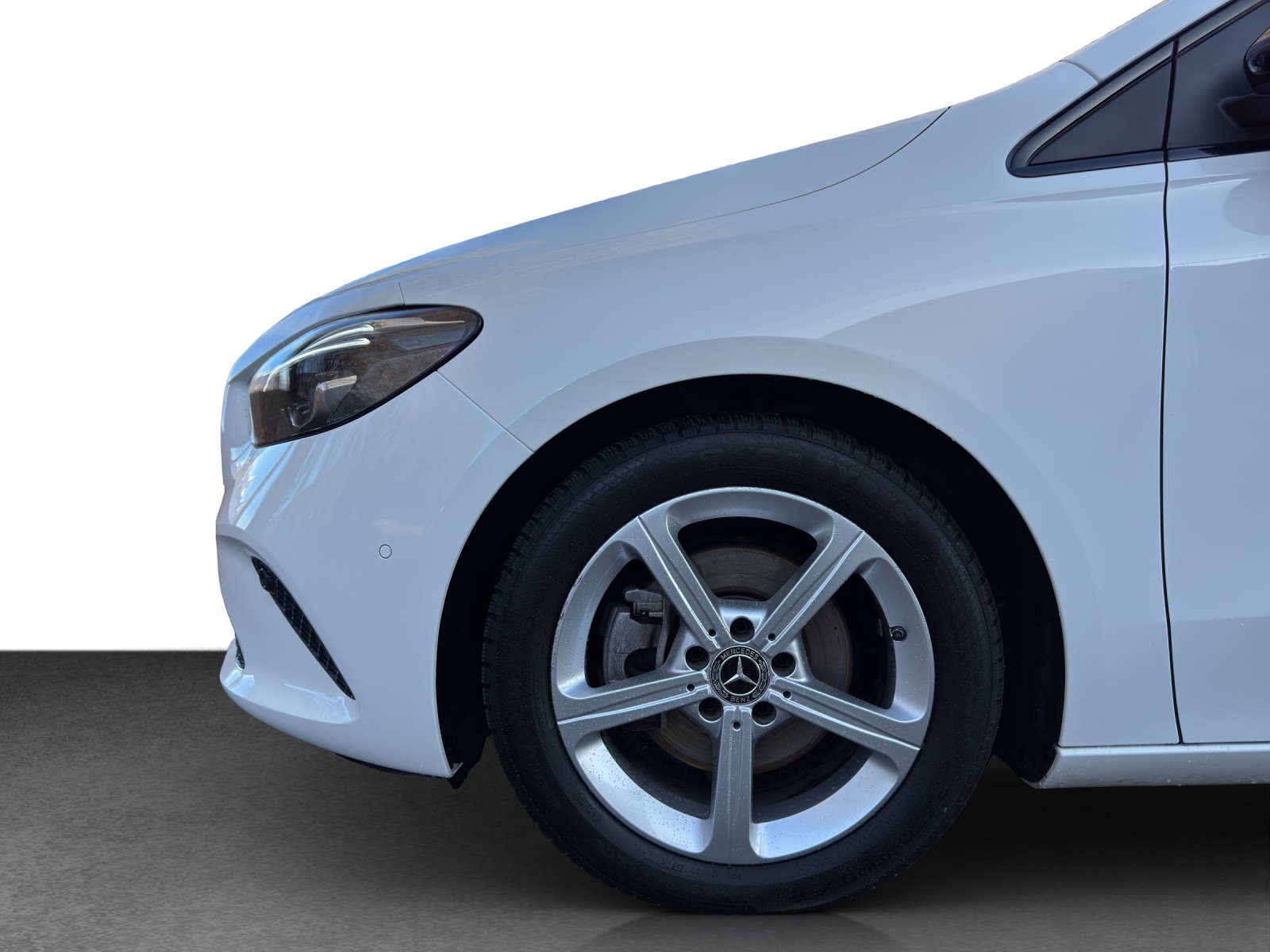 MERCEDES-BENZ B 200-image-21