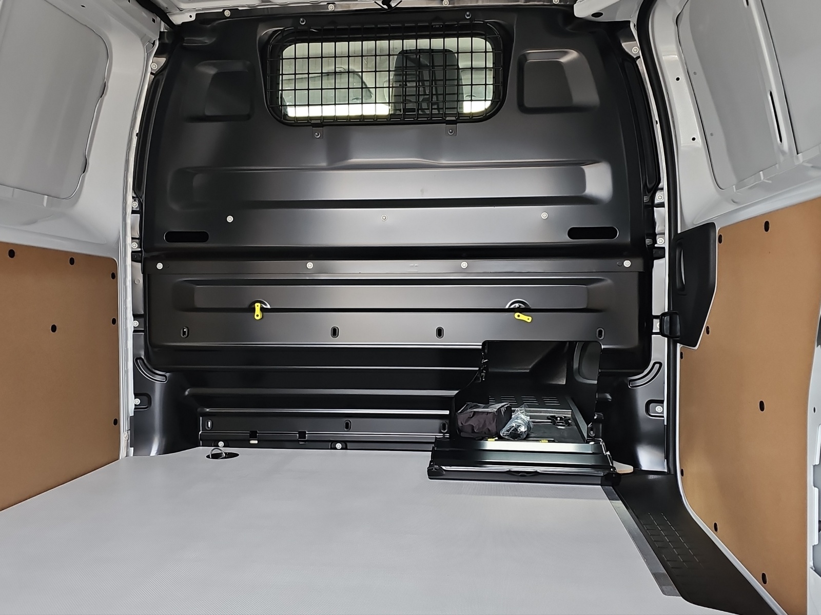 PEUGEOT Expert Kaw. 1.5 BlueHDi 120 Standard-image-14