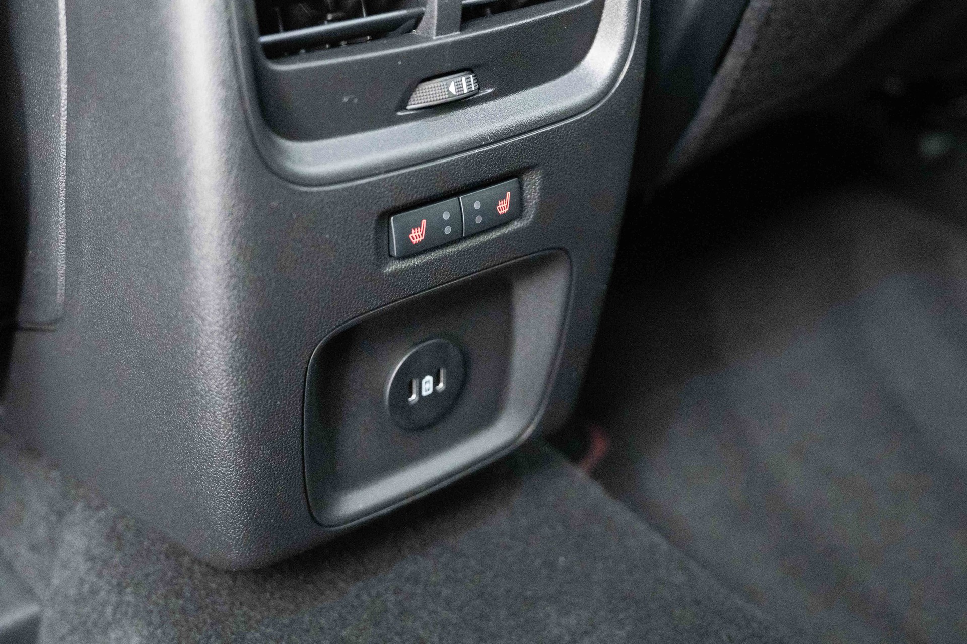 FORD Kuga 2.5 Hybrid ST-Line 4x4-image-26