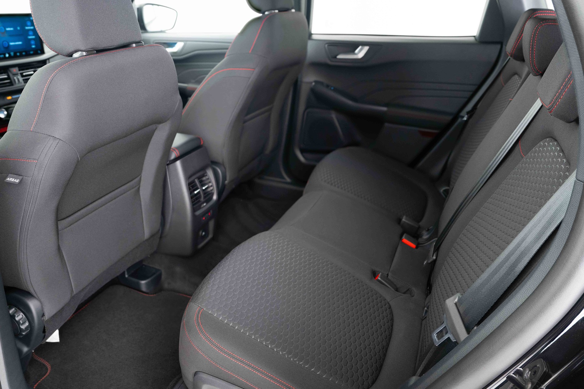 FORD Kuga 2.5 Hybrid ST-Line 4x4-image-24