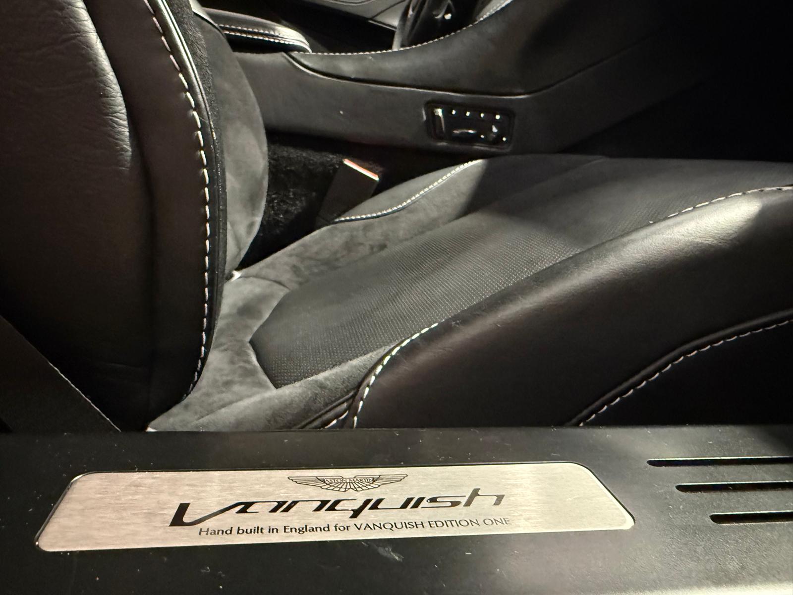 ASTON MARTIN Vanquish V12 5.9-48 Touchtronic 2-image-17