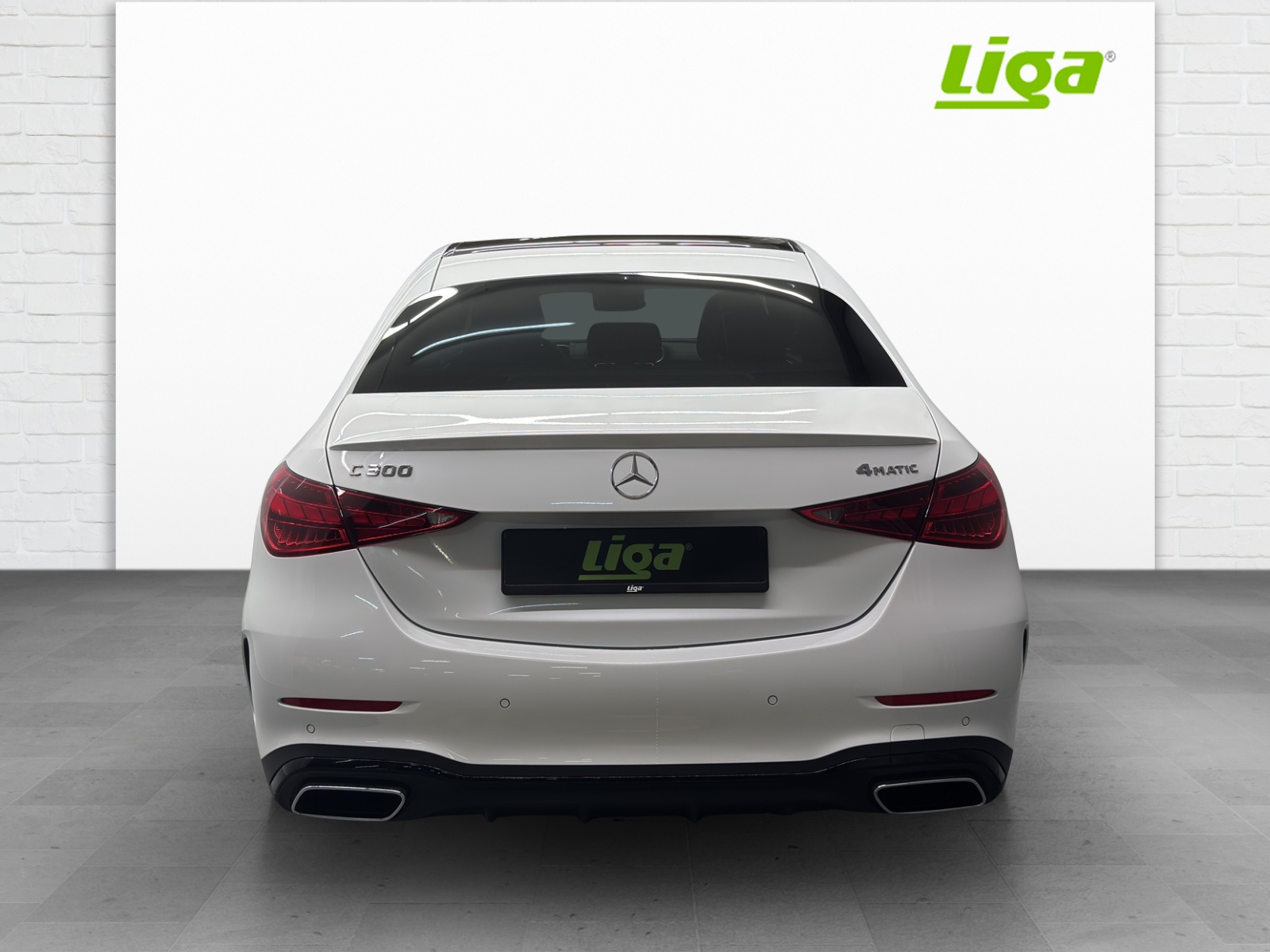 MERCEDES-BENZ C 300 AMG Line 4Matic-image-4