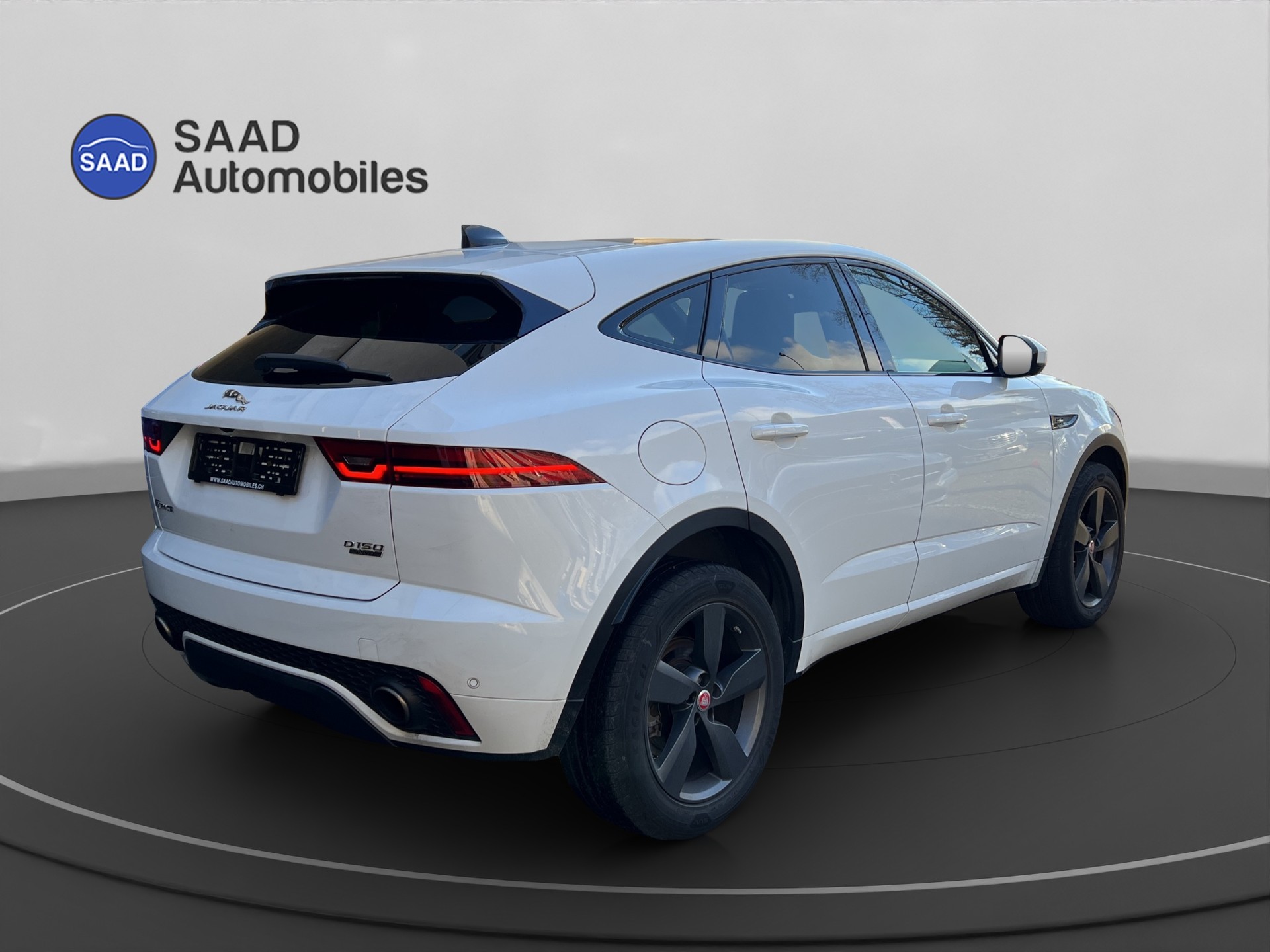 JAGUAR E-Pace 2.0d D150 S AWD Automatik-image-5