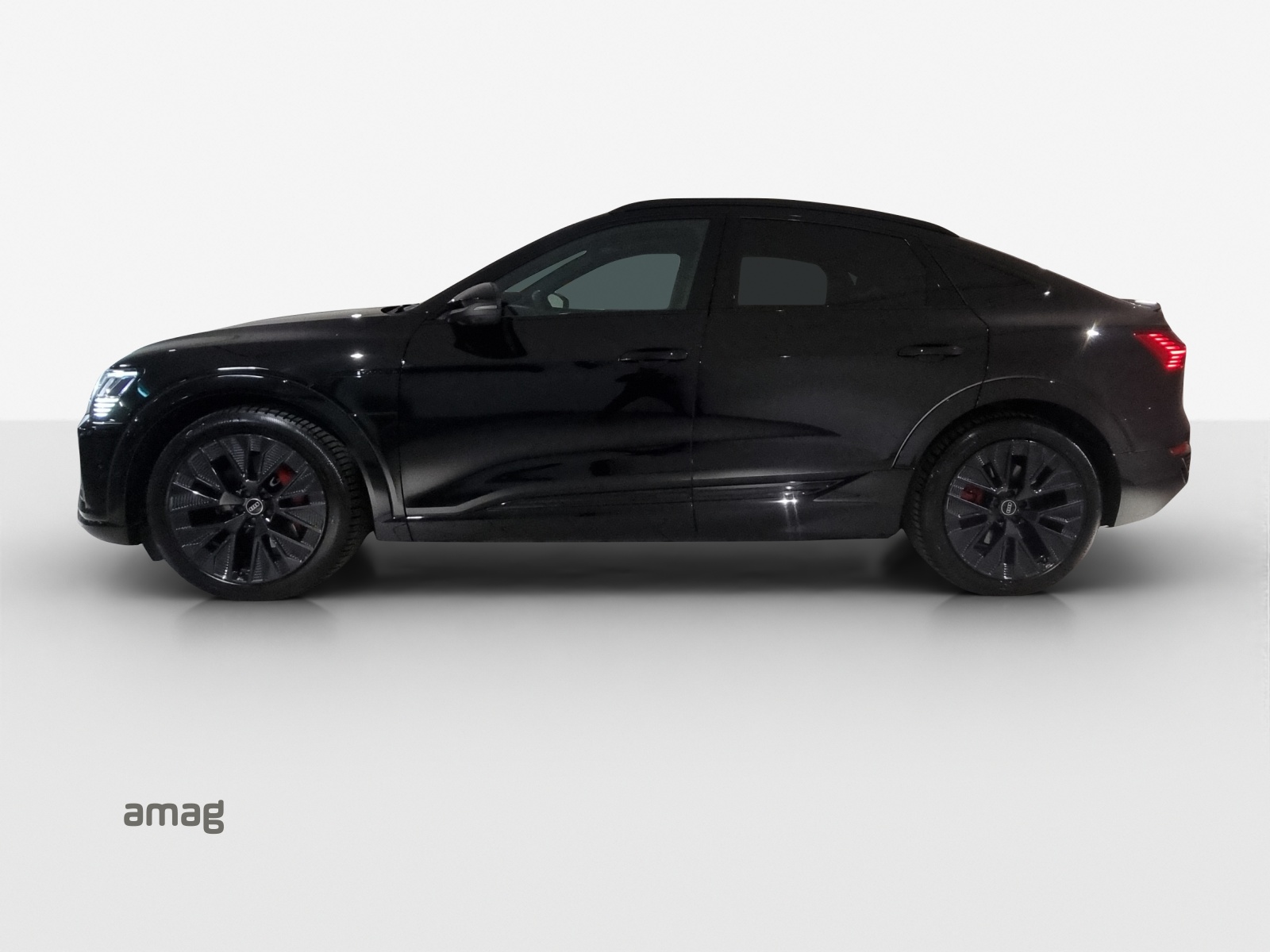 AUDI Q8 Sportback 55 e-tron Black Edition quattro-image-1