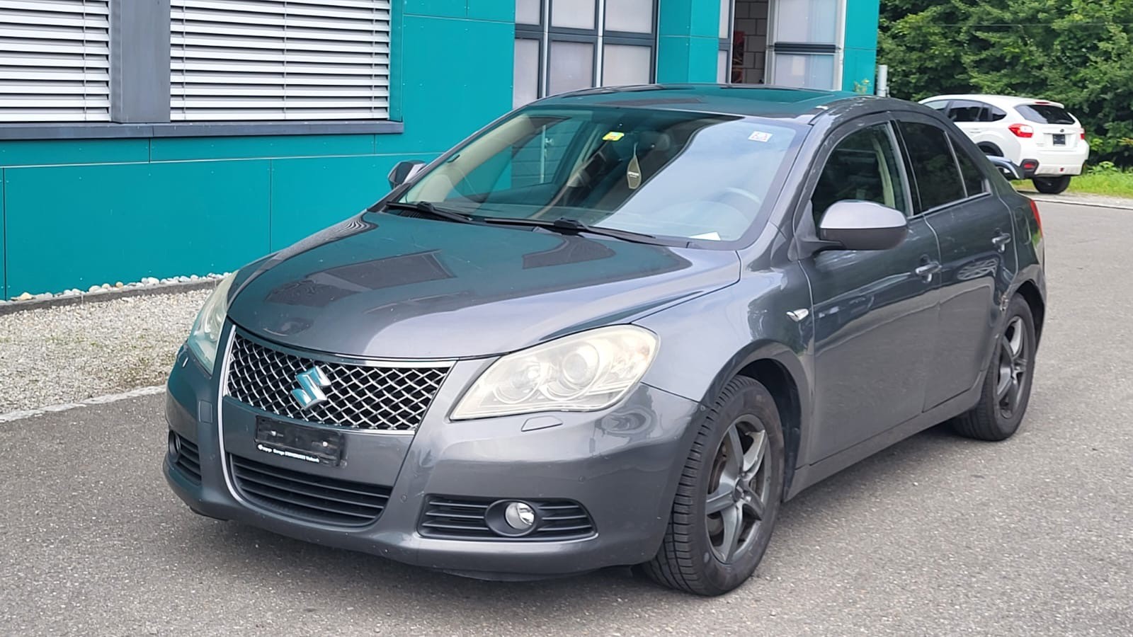 SUZUKI Kizashi 2.4 GL Top 4WD CVT