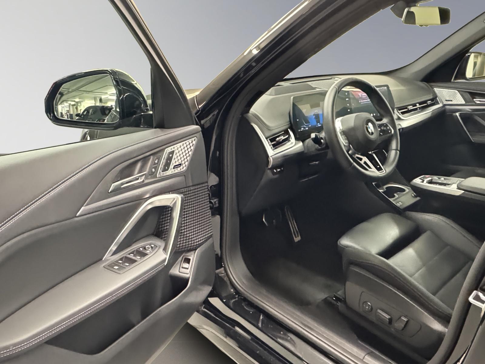 BMW X1 20d xDrive paddles-image-11