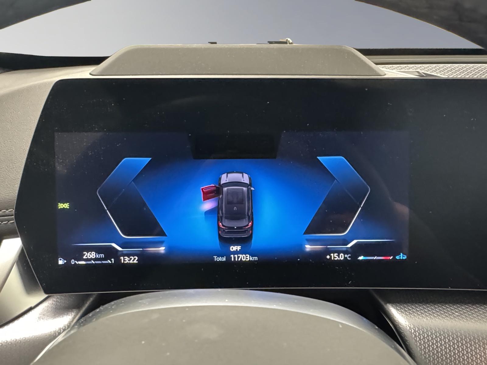 BMW X1 20d xDrive paddles-image-16