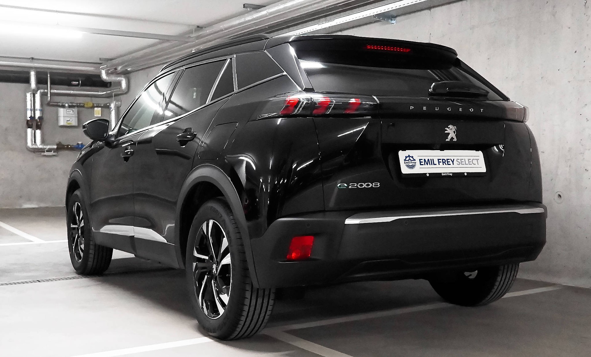 PEUGEOT 2008 e Allure Pack-image-2