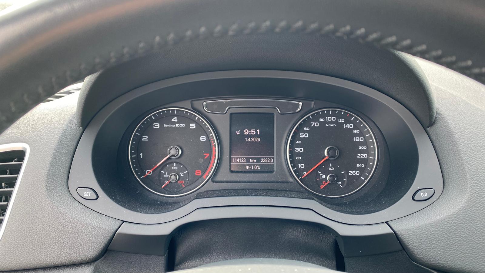 AUDI Q3 2.0 TFSI sport quattro S-tronic-image-5