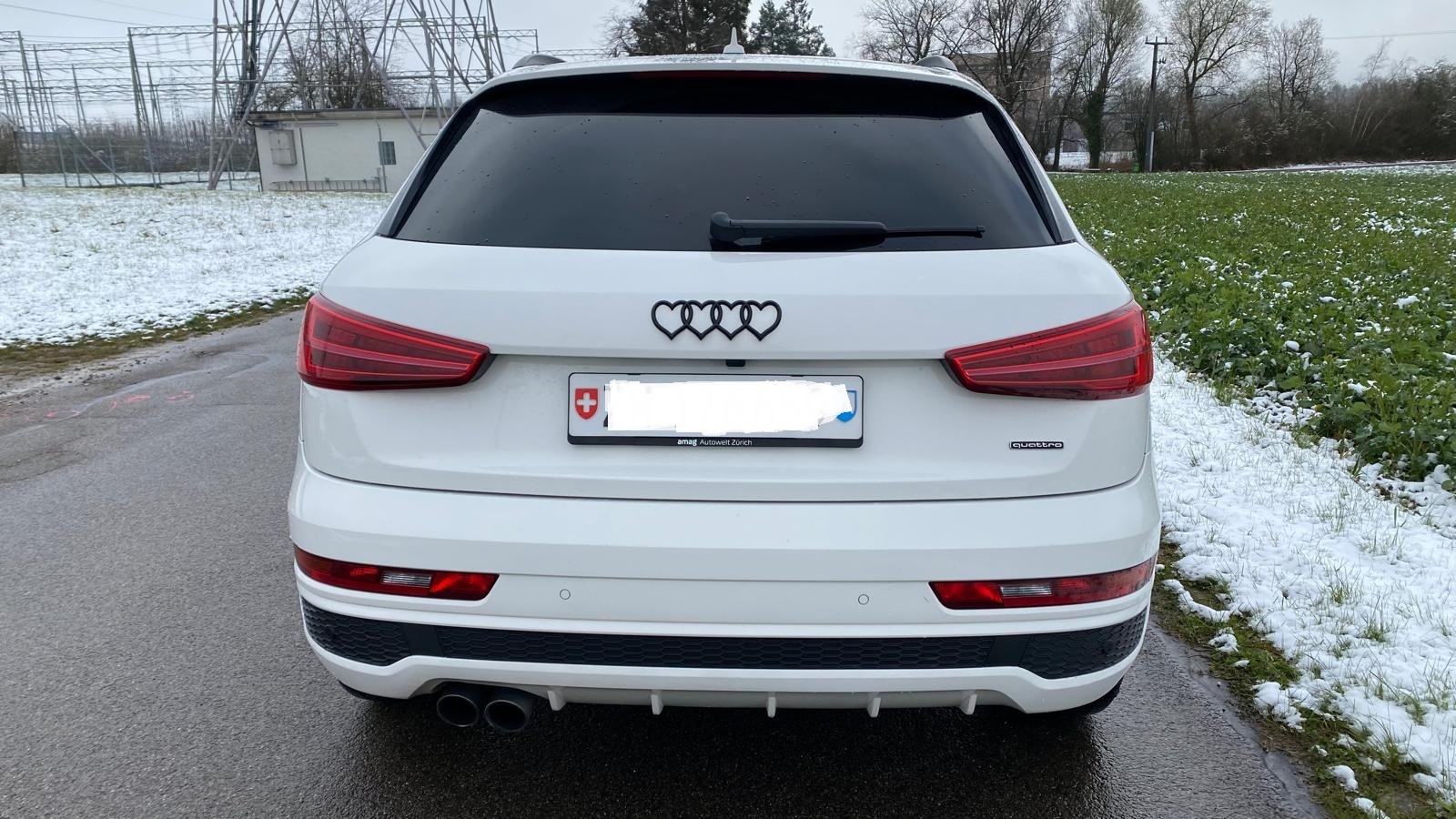AUDI Q3 2.0 TFSI sport quattro S-tronic-image-2