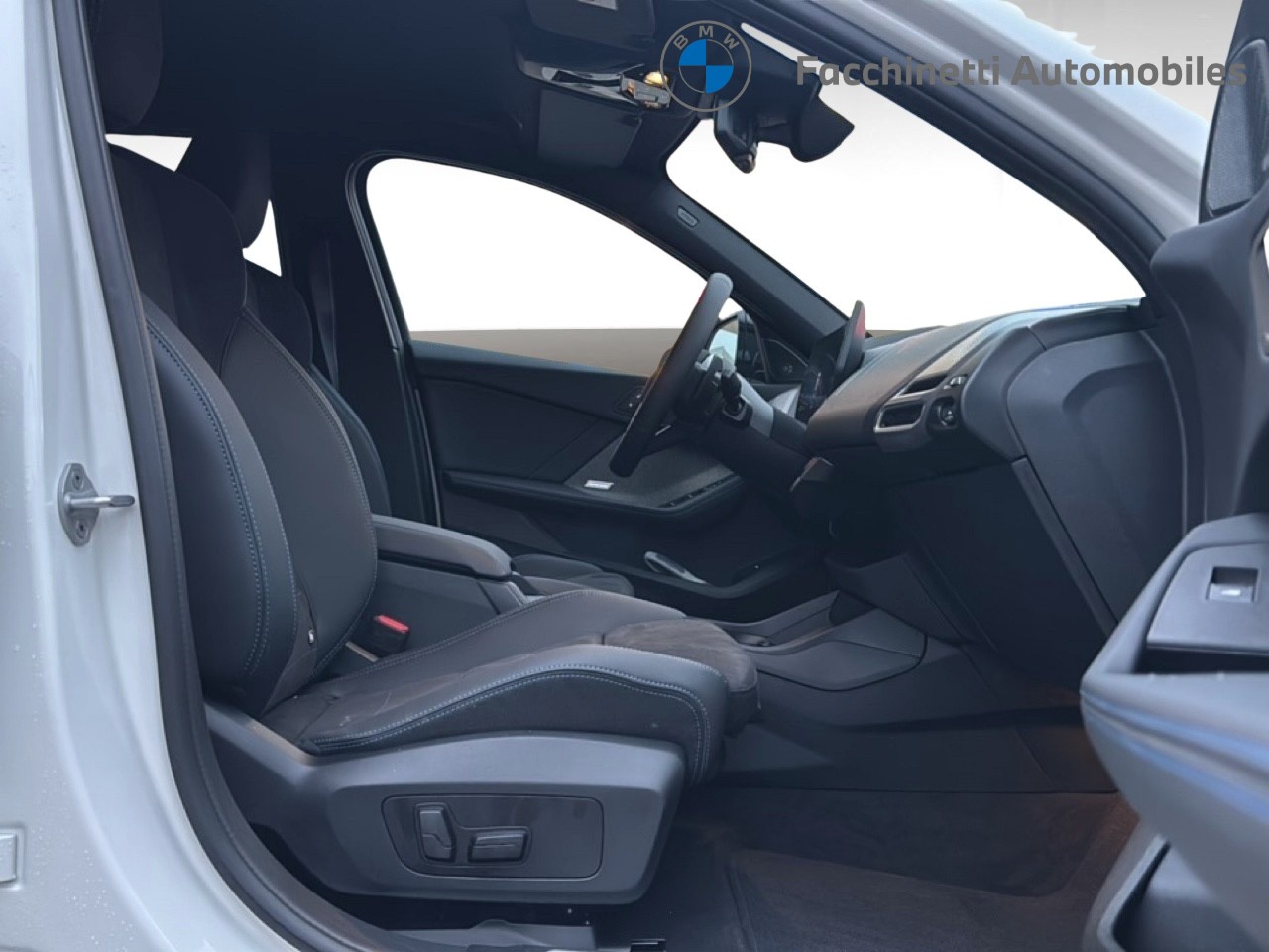 BMW 120d M Sport Pro Steptronic-image-13