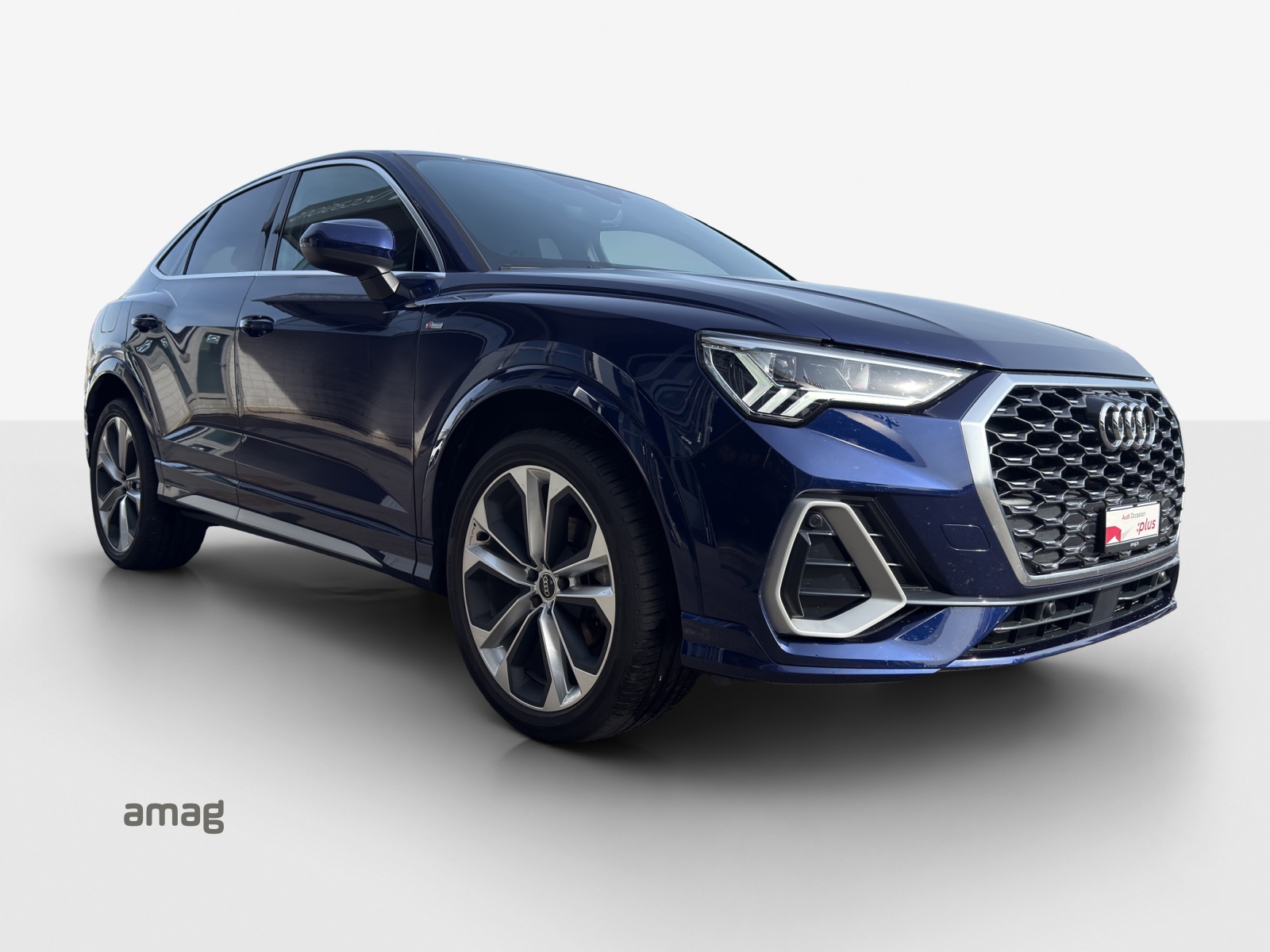 AUDI Q3 Sportback 35 TFSI S line Attraction S-tronic-image-5