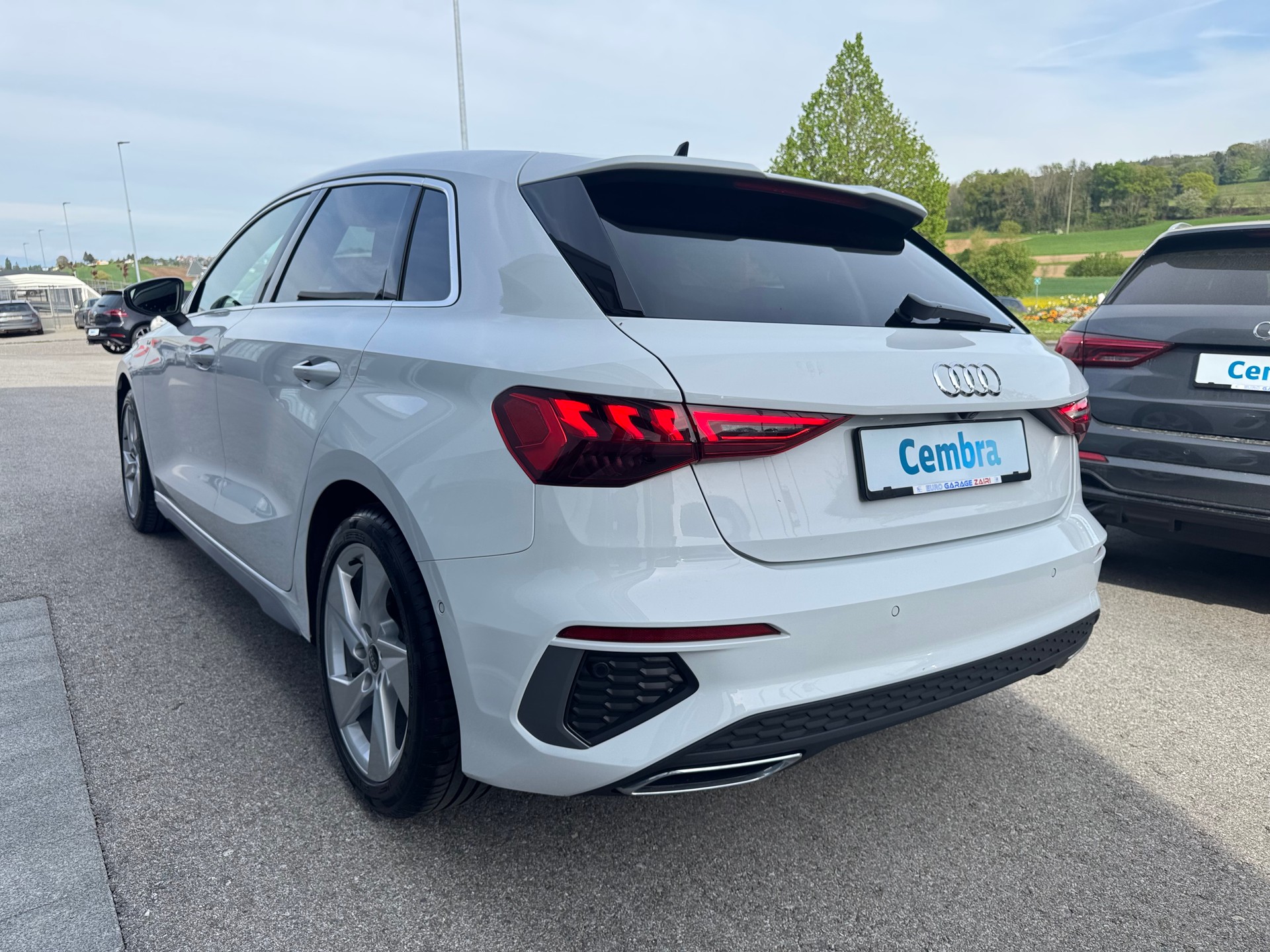 AUDI Sportback 35 TFSI S line Attraction S-tronic-image-7