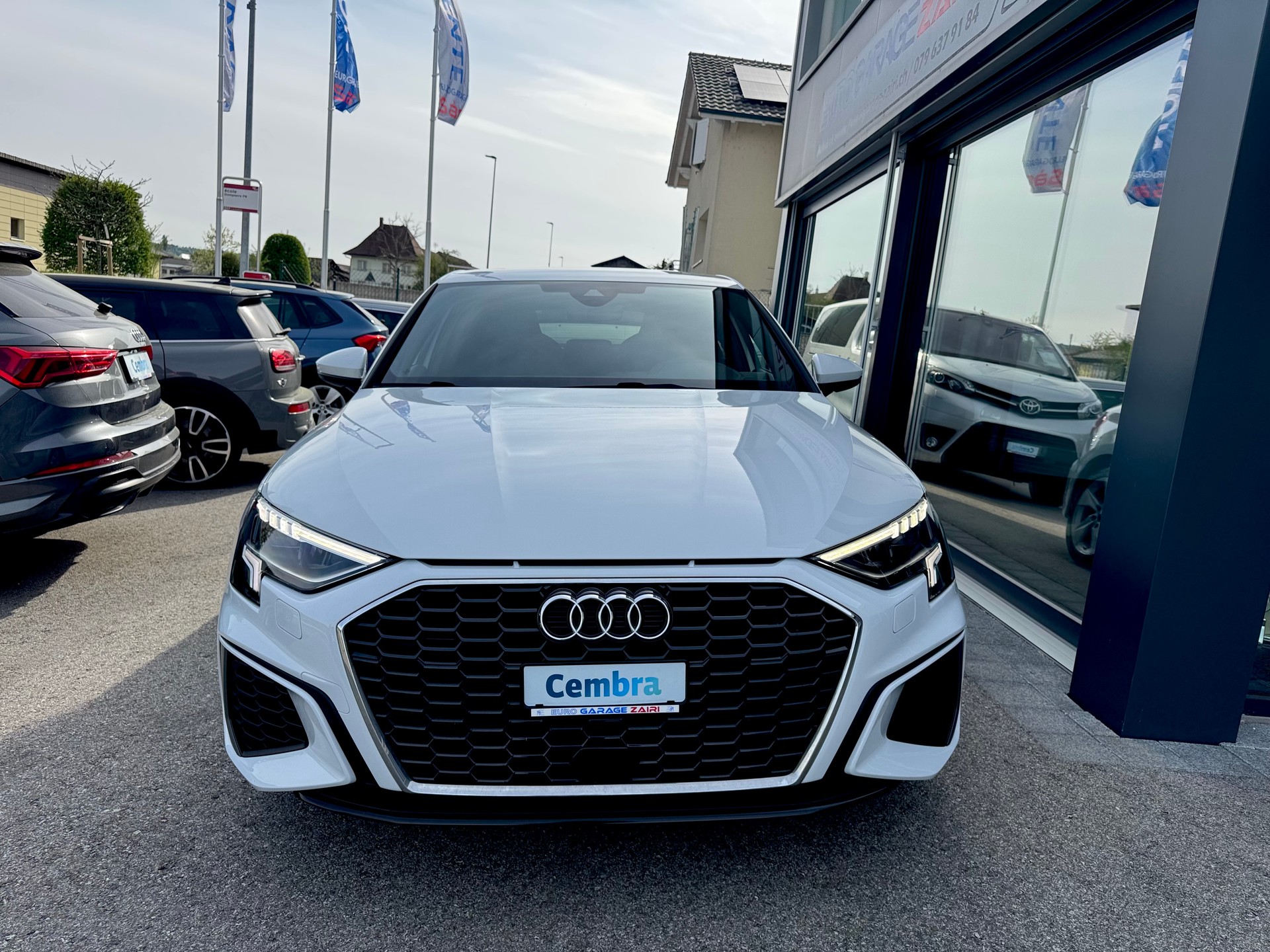 AUDI Sportback 35 TFSI S line Attraction S-tronic-image-10