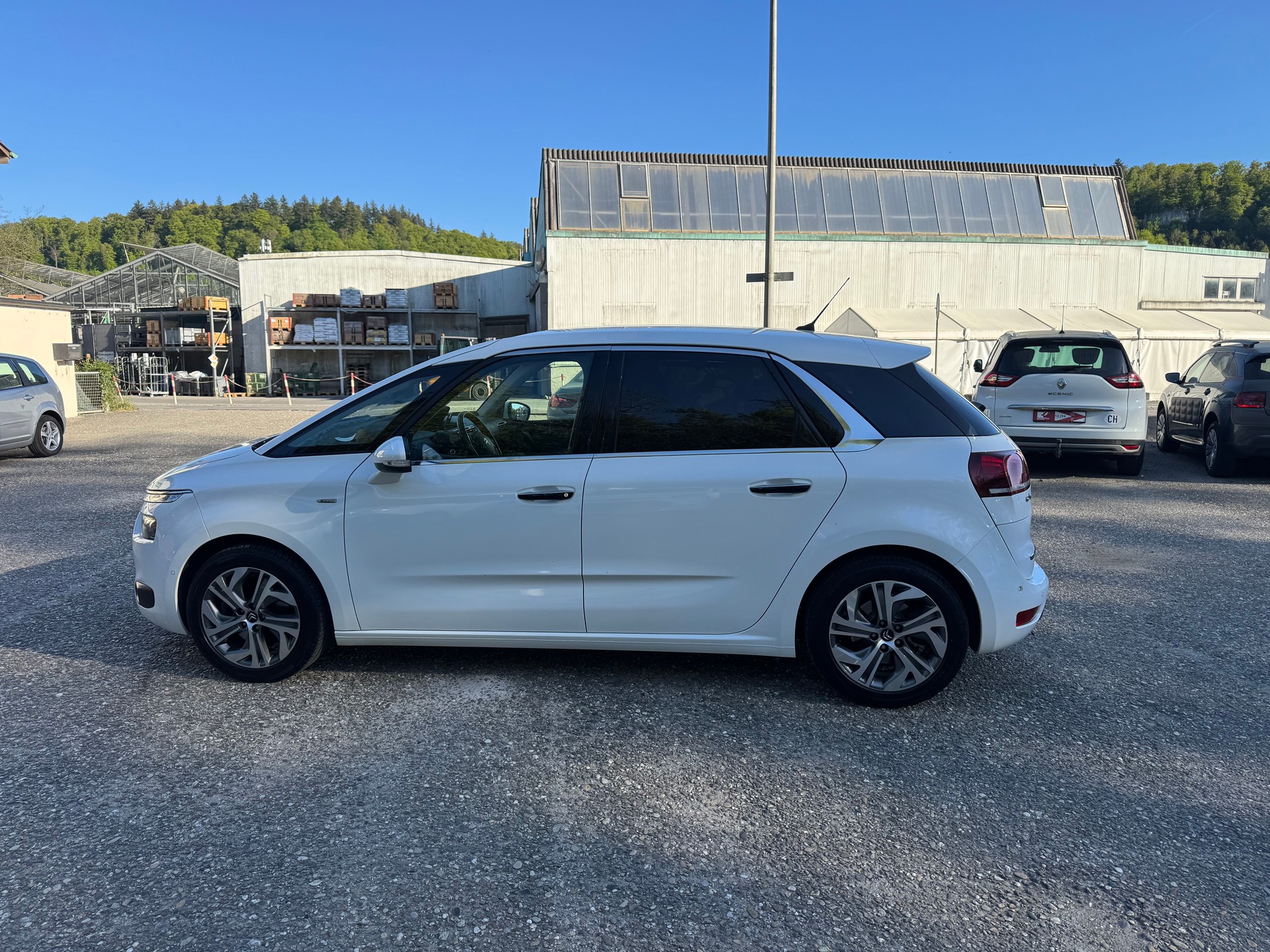 CITROEN C4 Picasso 1.6i 16V e-THP Intensive Automatic-image-5