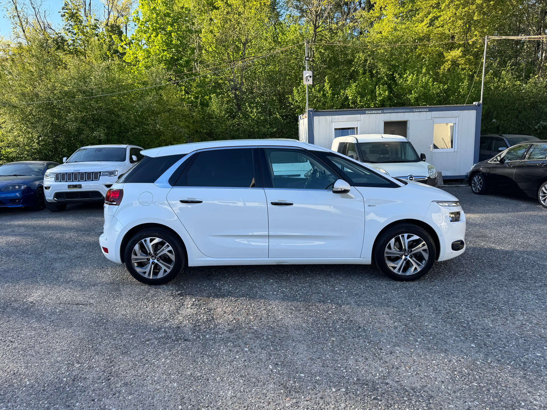 CITROEN C4 Picasso 1.6i 16V e-THP Intensive Automatic-image-4