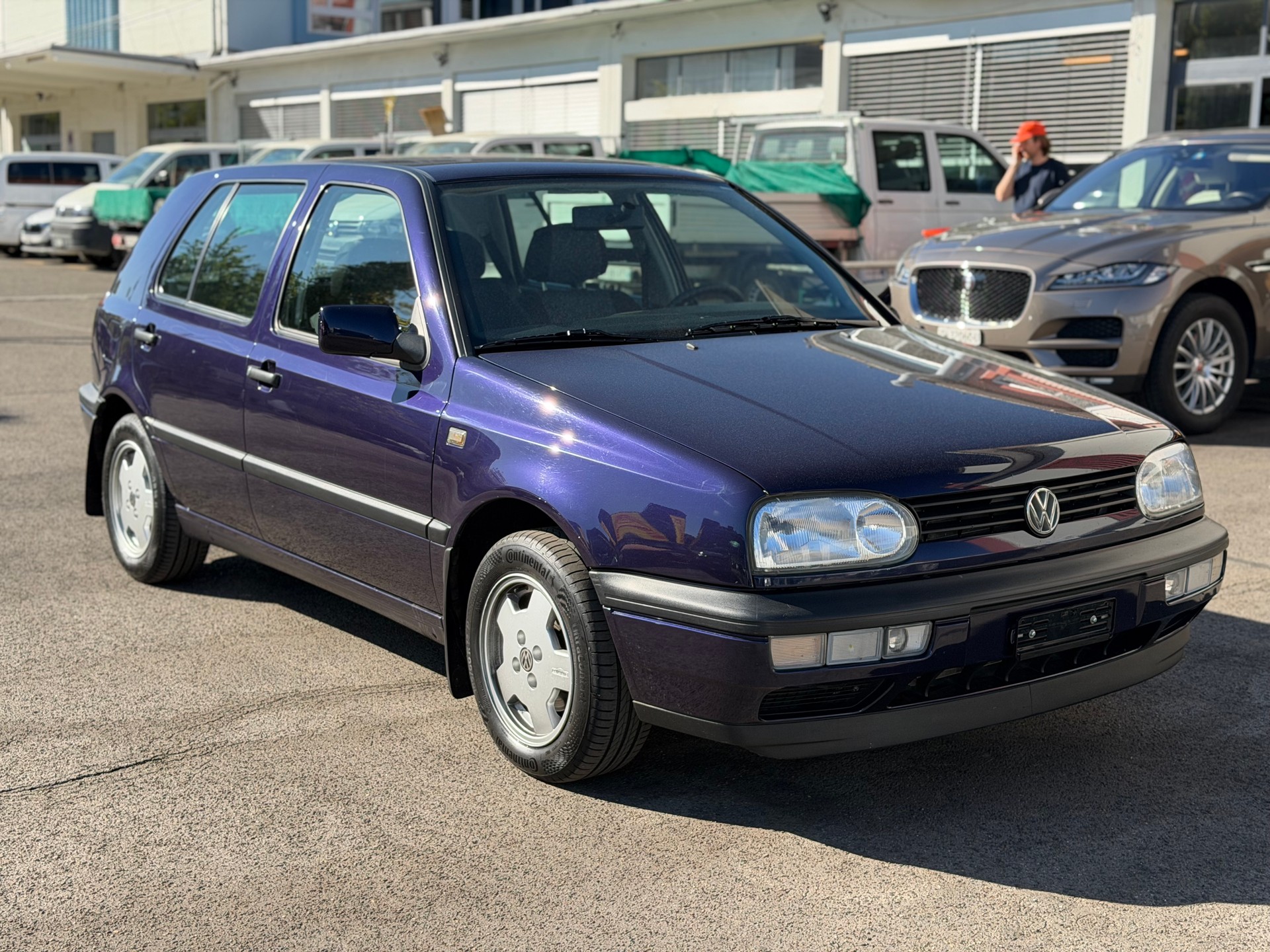 VW Golf 2000 Avenue-image-2