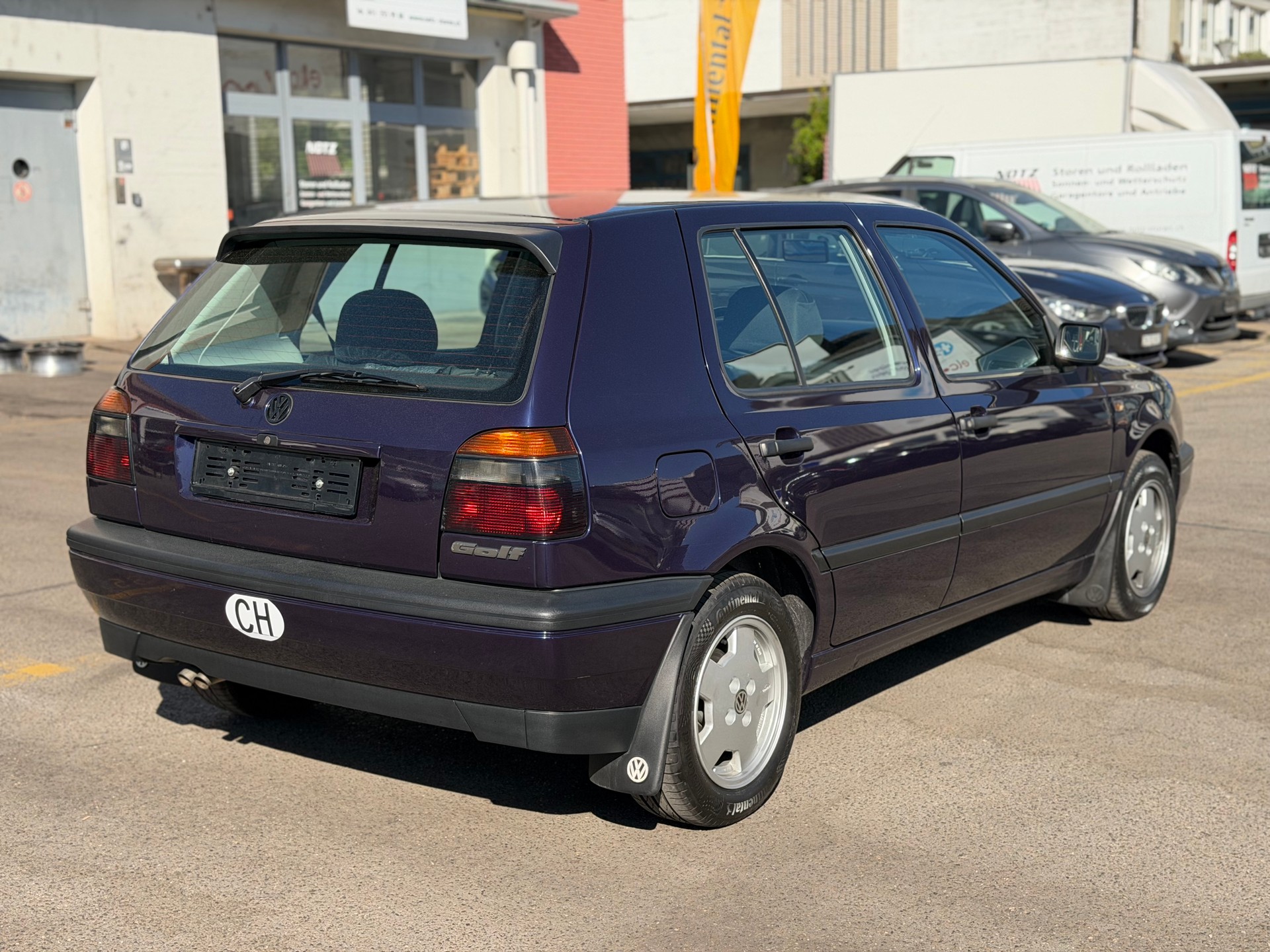 VW Golf 2000 Avenue-image-3