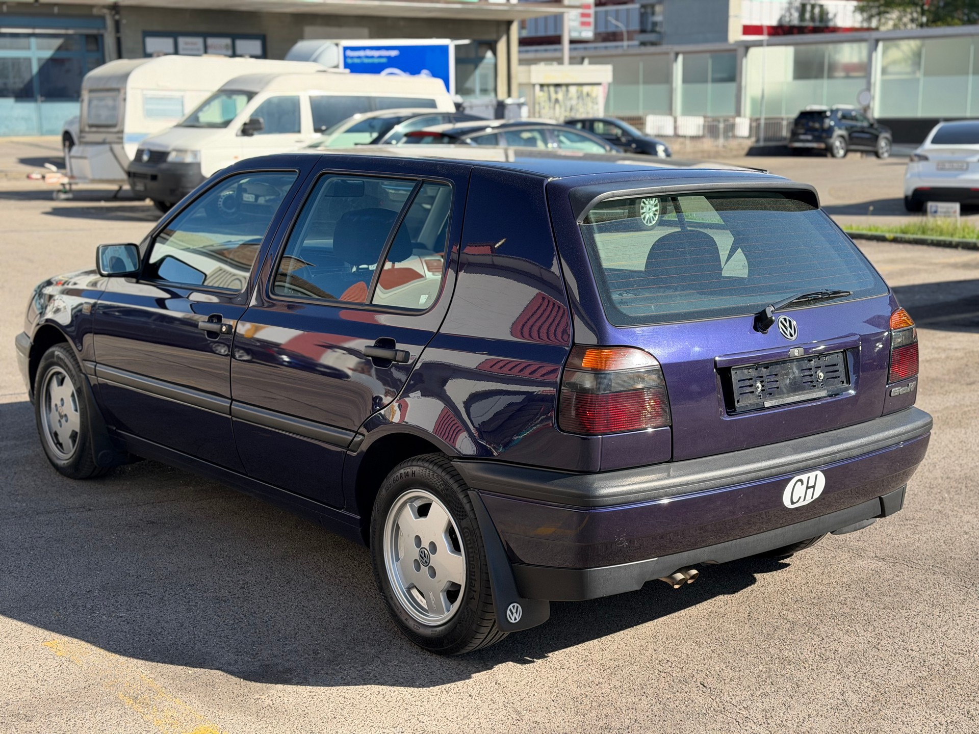VW Golf 2000 Avenue-image-1