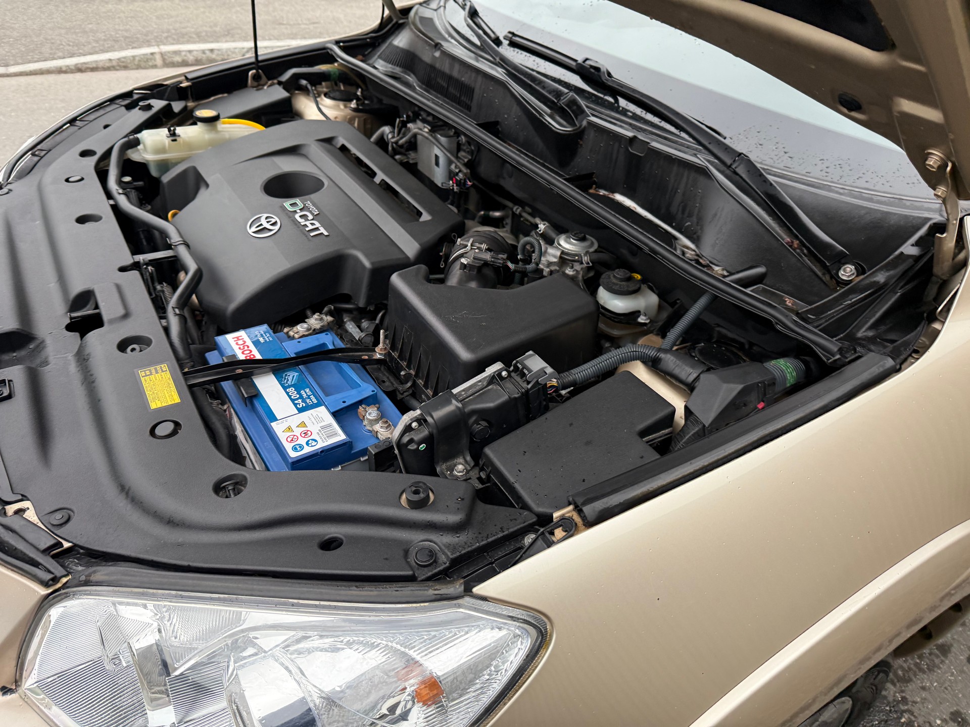 TOYOTA RAV-4 2.2D-CAT Linea Sol Premium AT-image-35