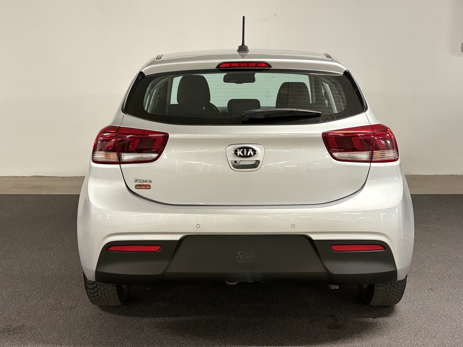 KIA Rio 1.4 CVVT Swiss City Line Automat Frisch ab MFK und Service-image-6