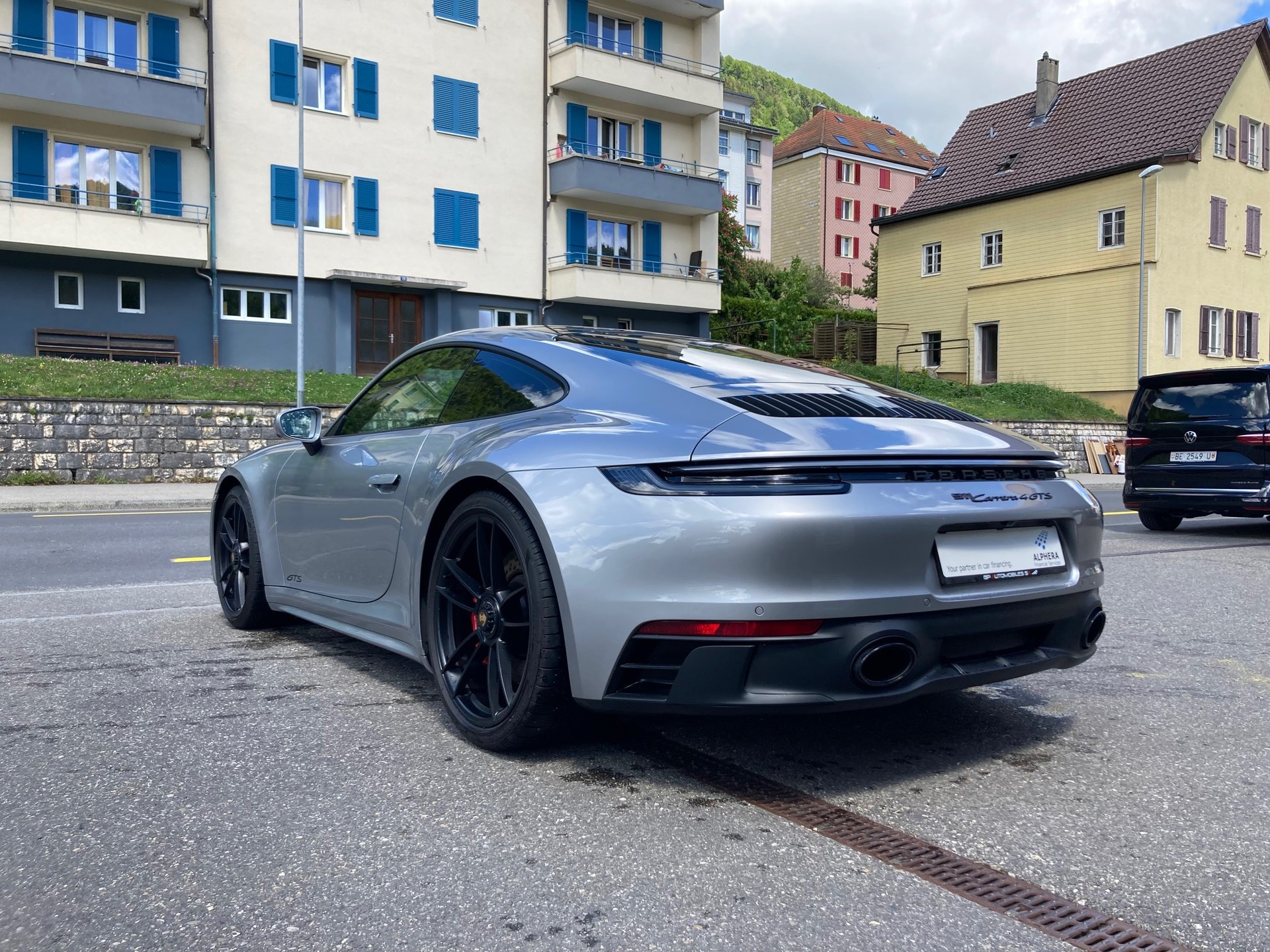 PORSCHE 911 Carrera 4 GTS PDK-image-3