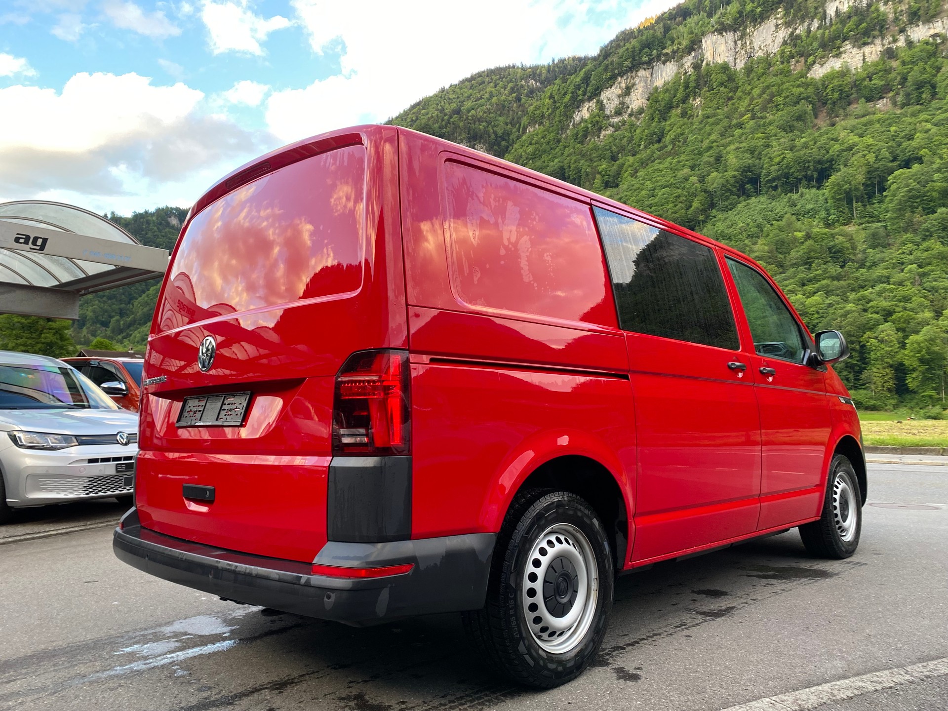 VW T6.1 2.0 TDI 4Motion DSG-image-10