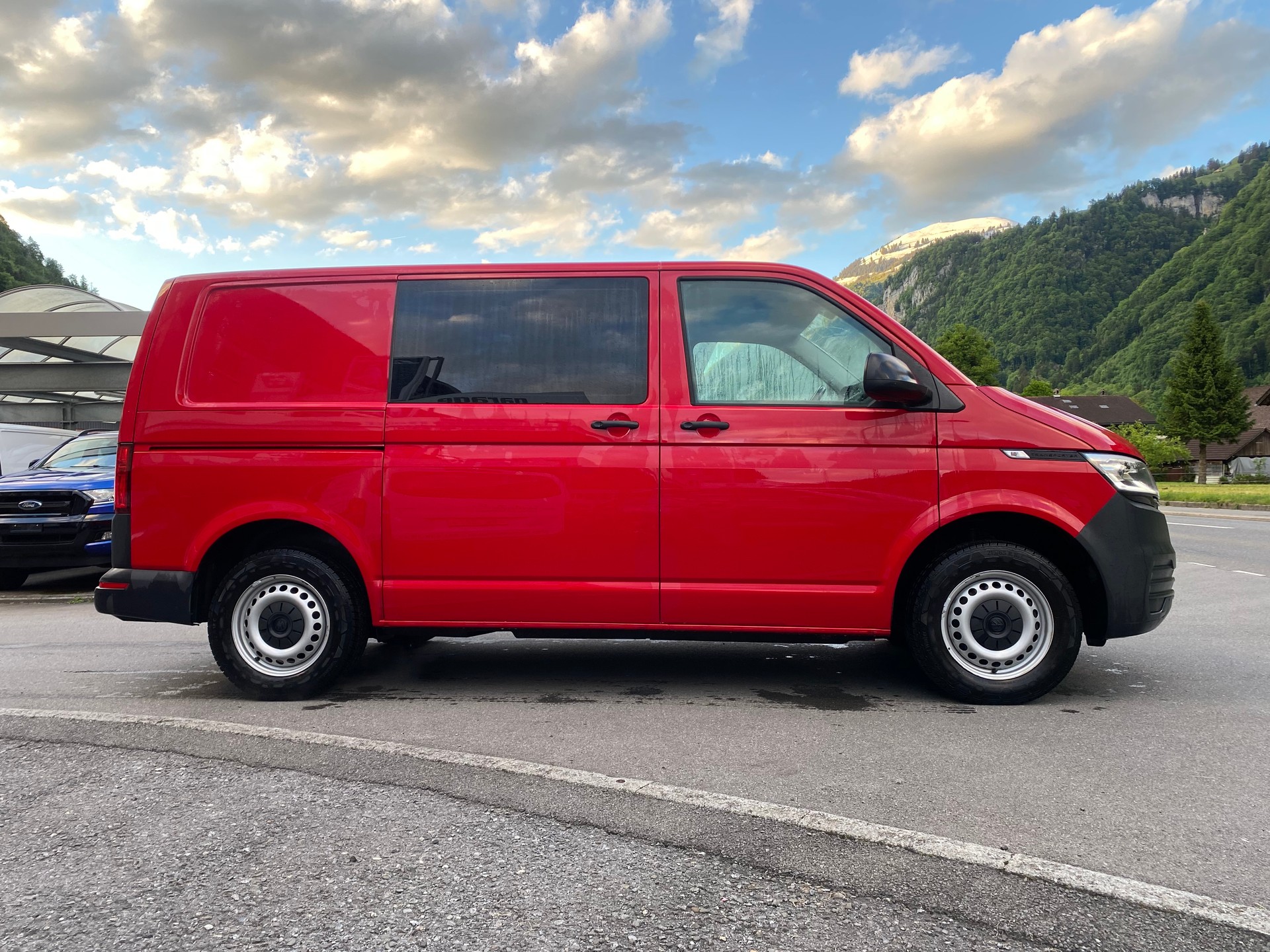 VW T6.1 2.0 TDI 4Motion DSG-image-15