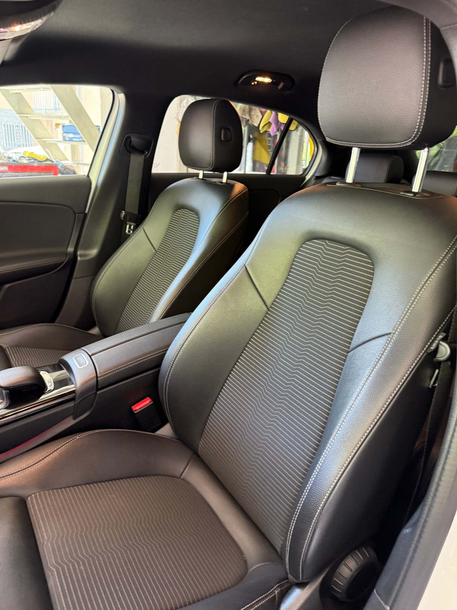 MERCEDES-BENZ A 180 Night Star 7G-DCT-image-11
