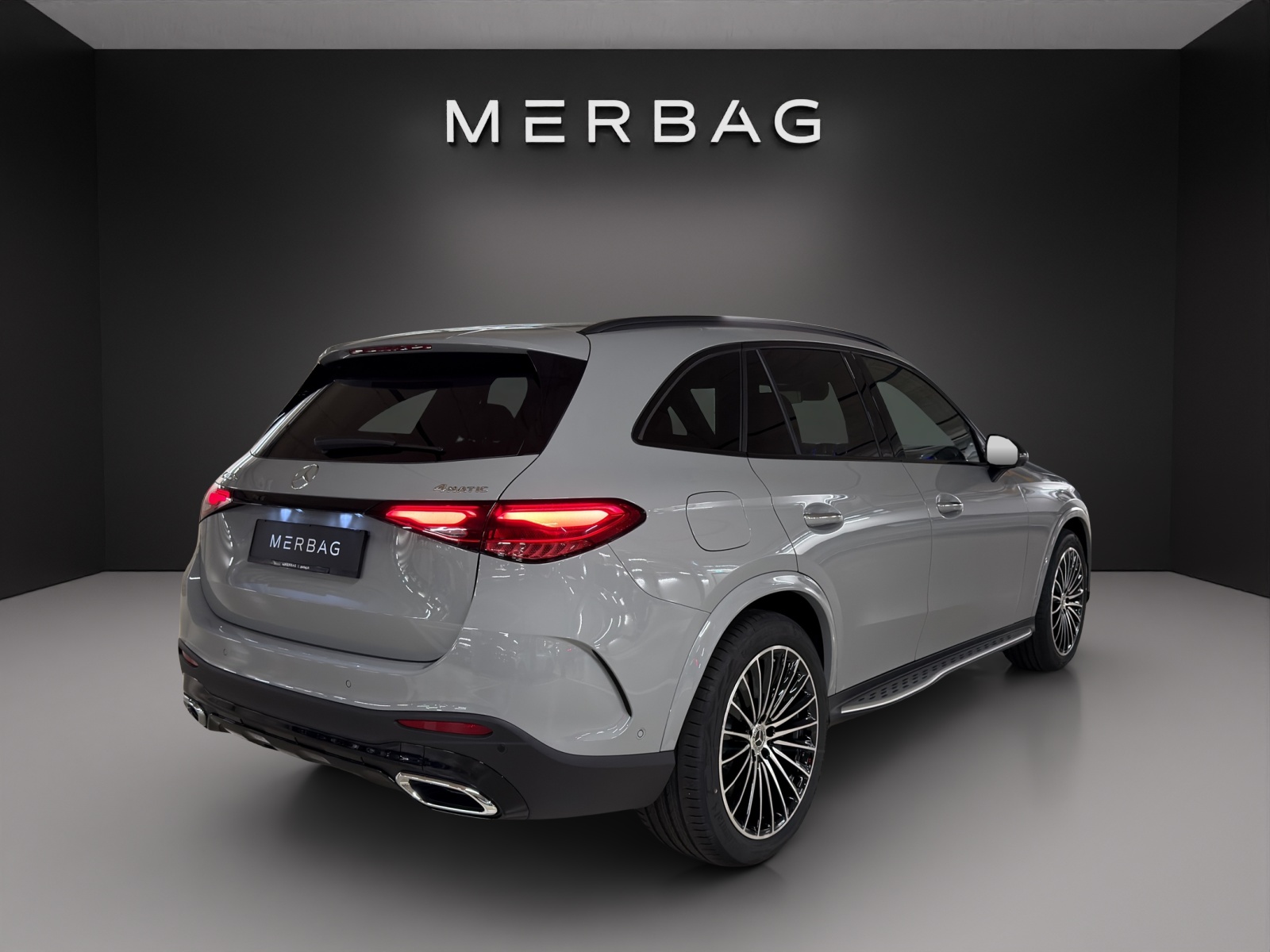 MERCEDES-BENZ GLC 400 e 4Matic EQ Star 9G-Tronic-image-7