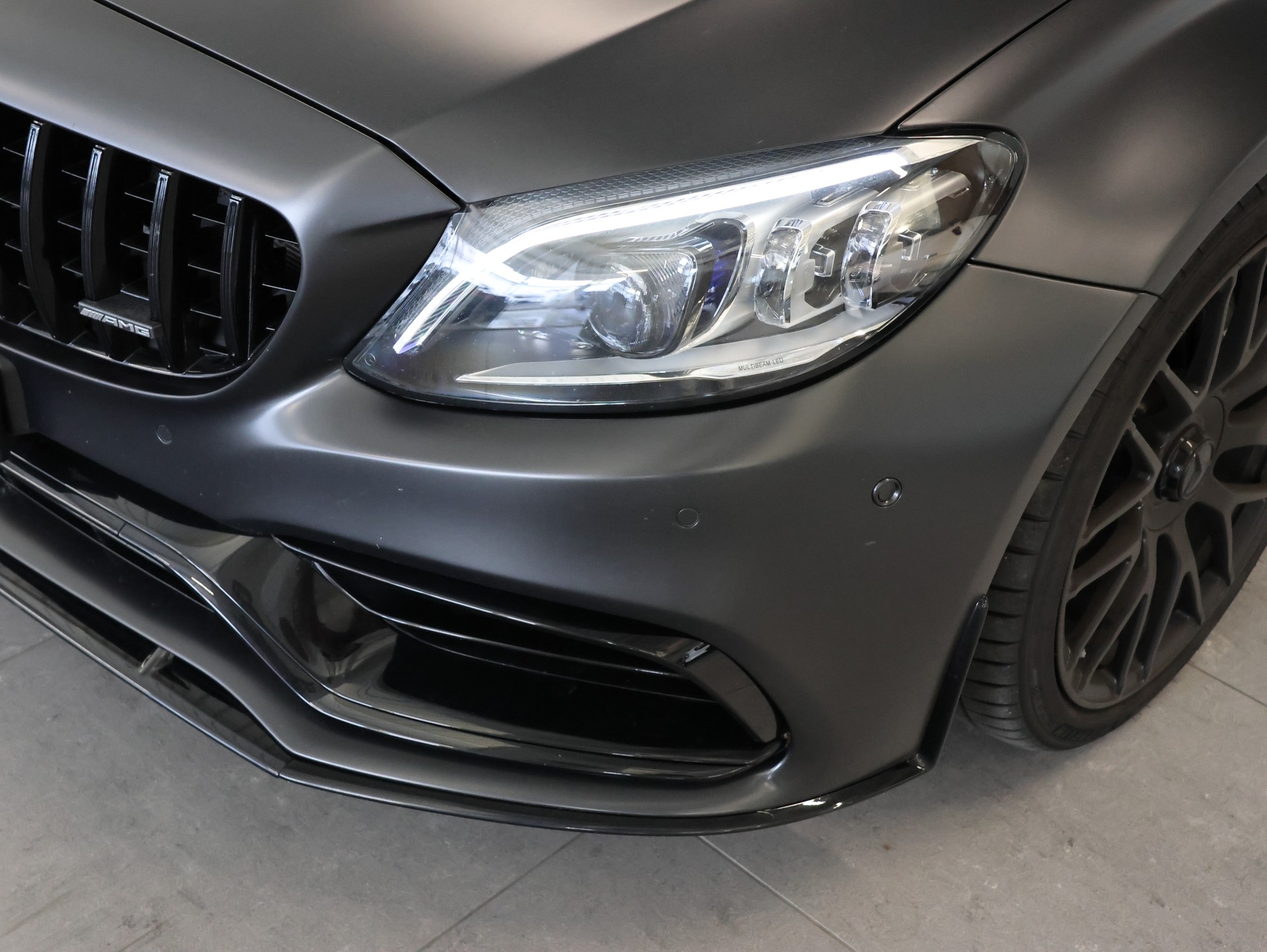 MERCEDES-BENZ C 63 AMG 9G-tronic *Carbon*Panorama*Schalen Sitze*Burmester*-image-11