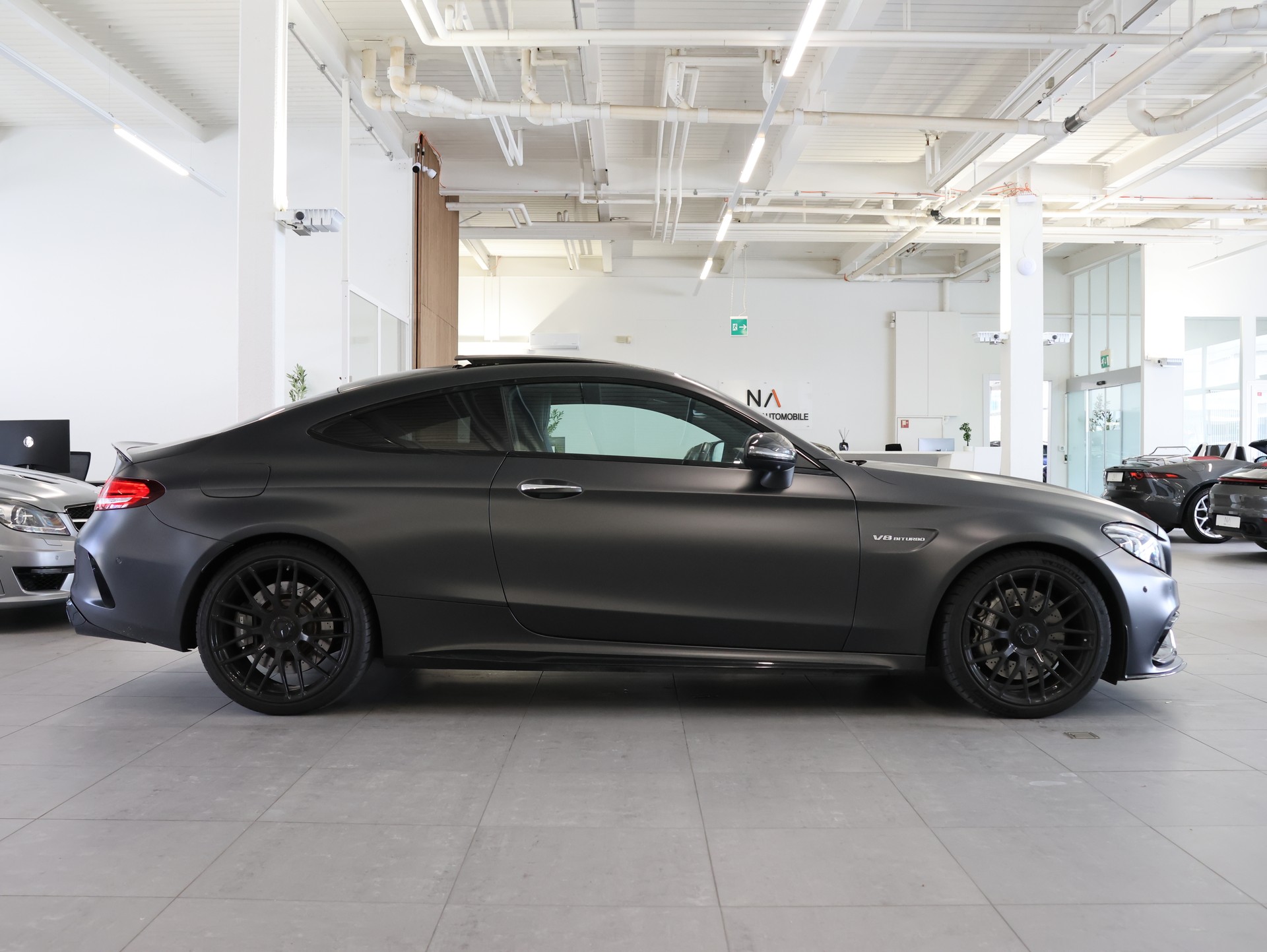 MERCEDES-BENZ C 63 AMG 9G-tronic *Carbon*Panorama*Schalen Sitze*Burmester*-image-6
