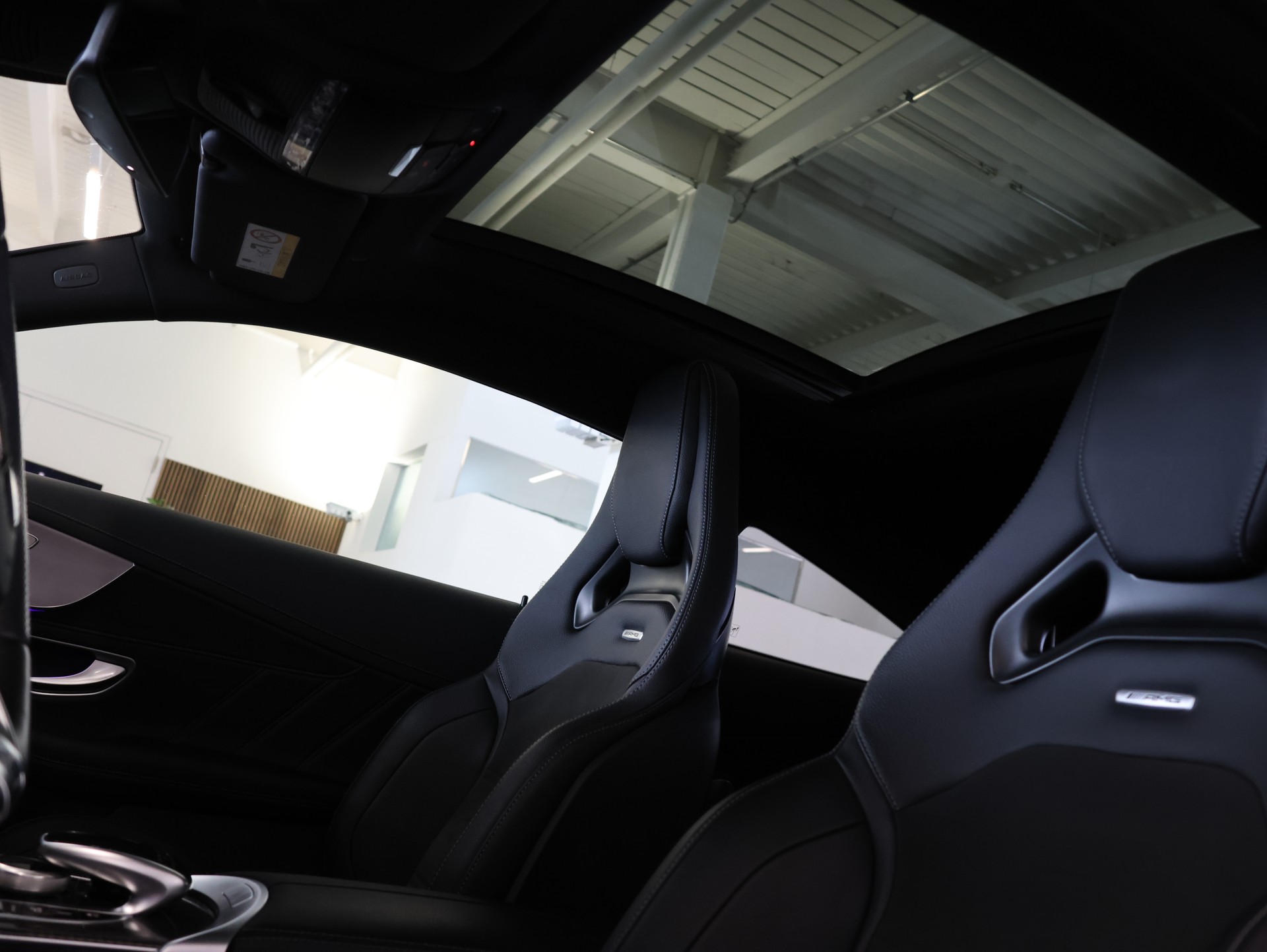 MERCEDES-BENZ C 63 AMG 9G-tronic *Carbon*Panorama*Schalen Sitze*Burmester*-image-21