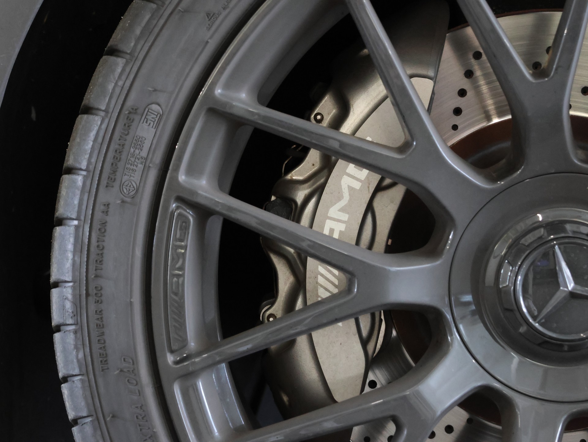 MERCEDES-BENZ C 63 AMG 9G-tronic *Carbon*Panorama*Schalen Sitze*Burmester*-image-8