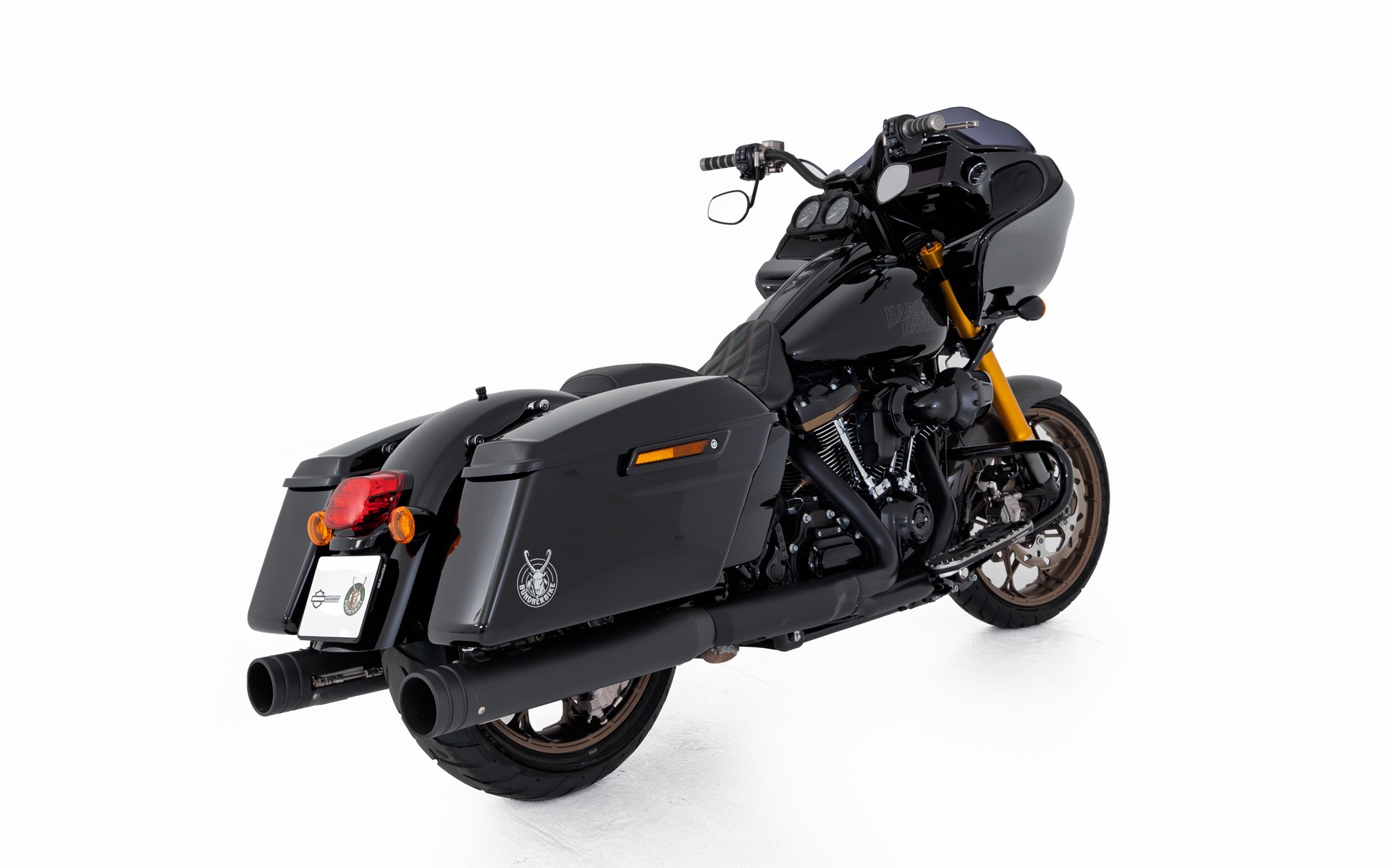 HARLEY-DAVIDSON FLTRXST Road Glide ST 117-showroom-element-2