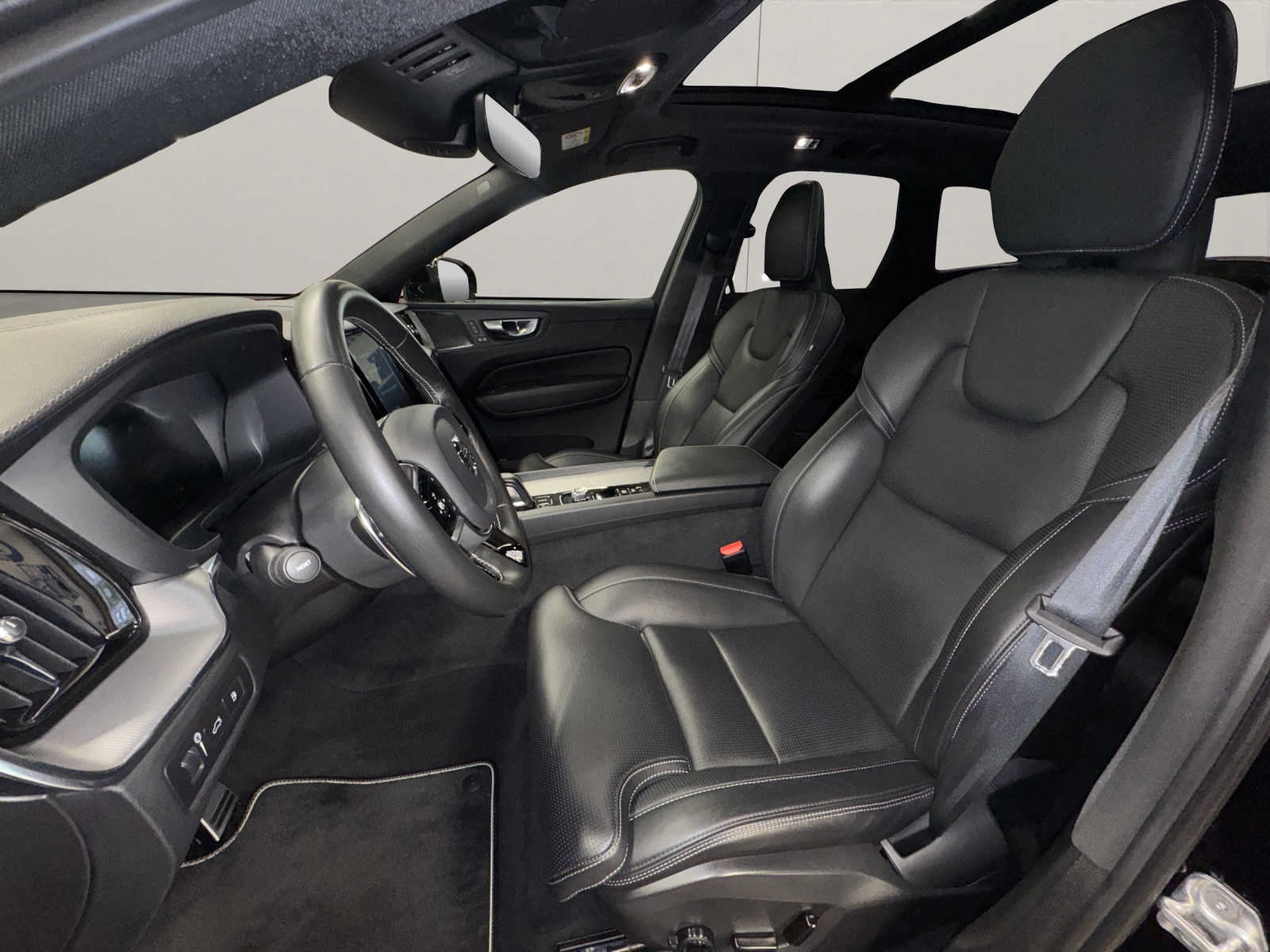 VOLVO XC60 2.0 T8 TE R-Design eAWD-image-9