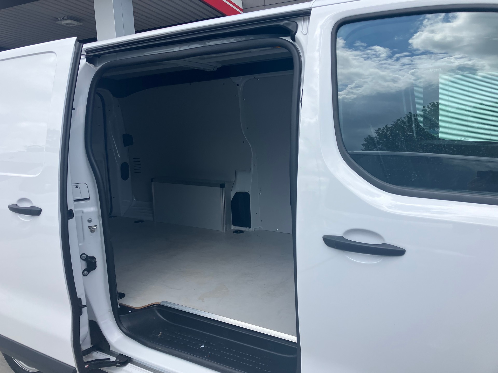 FIAT Scudo 2.0 MJ L3 Pro Worker-image-2