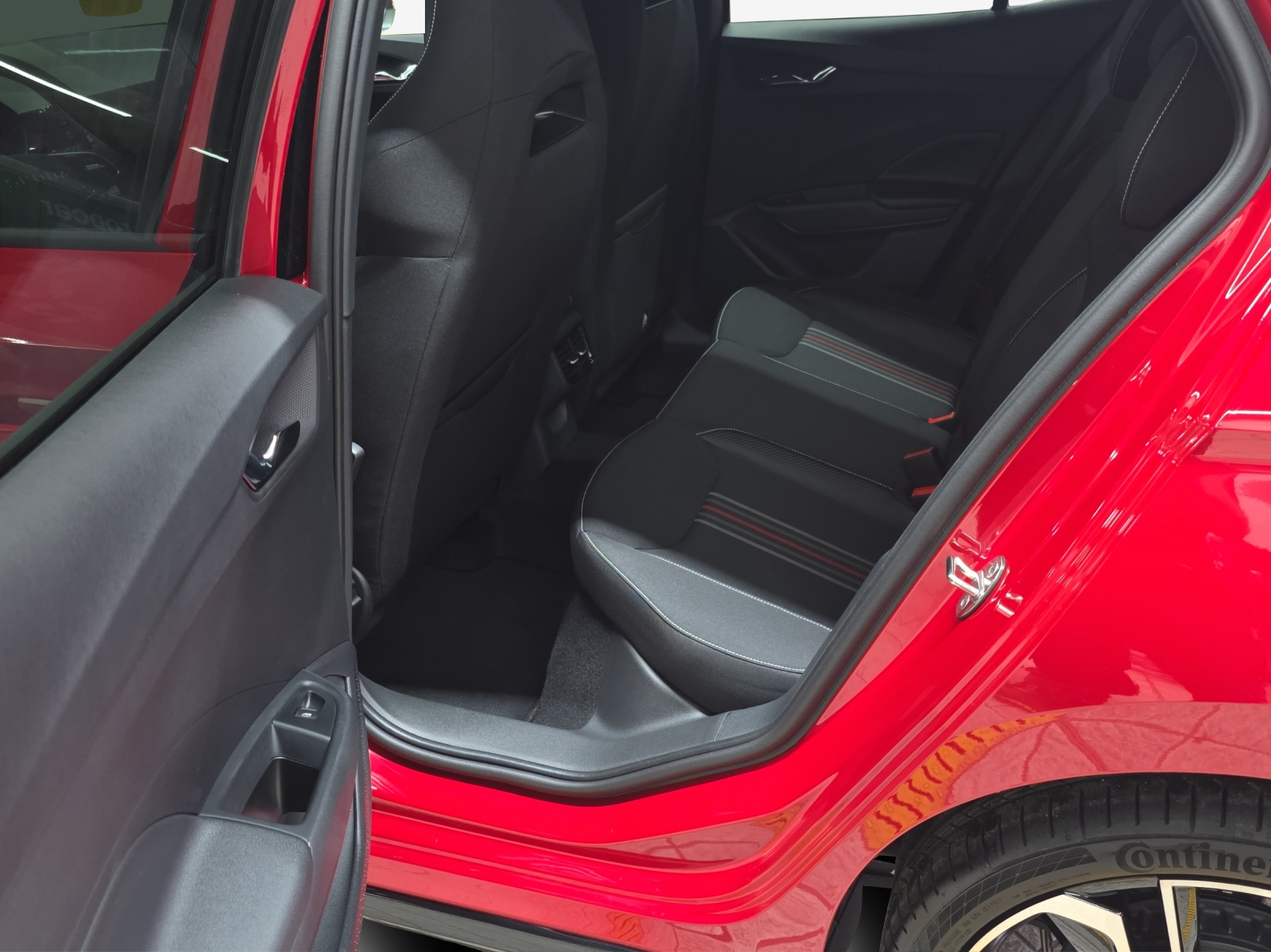 SKODA Fabia 1.0 TSI Monte Carlo DSG-image-11