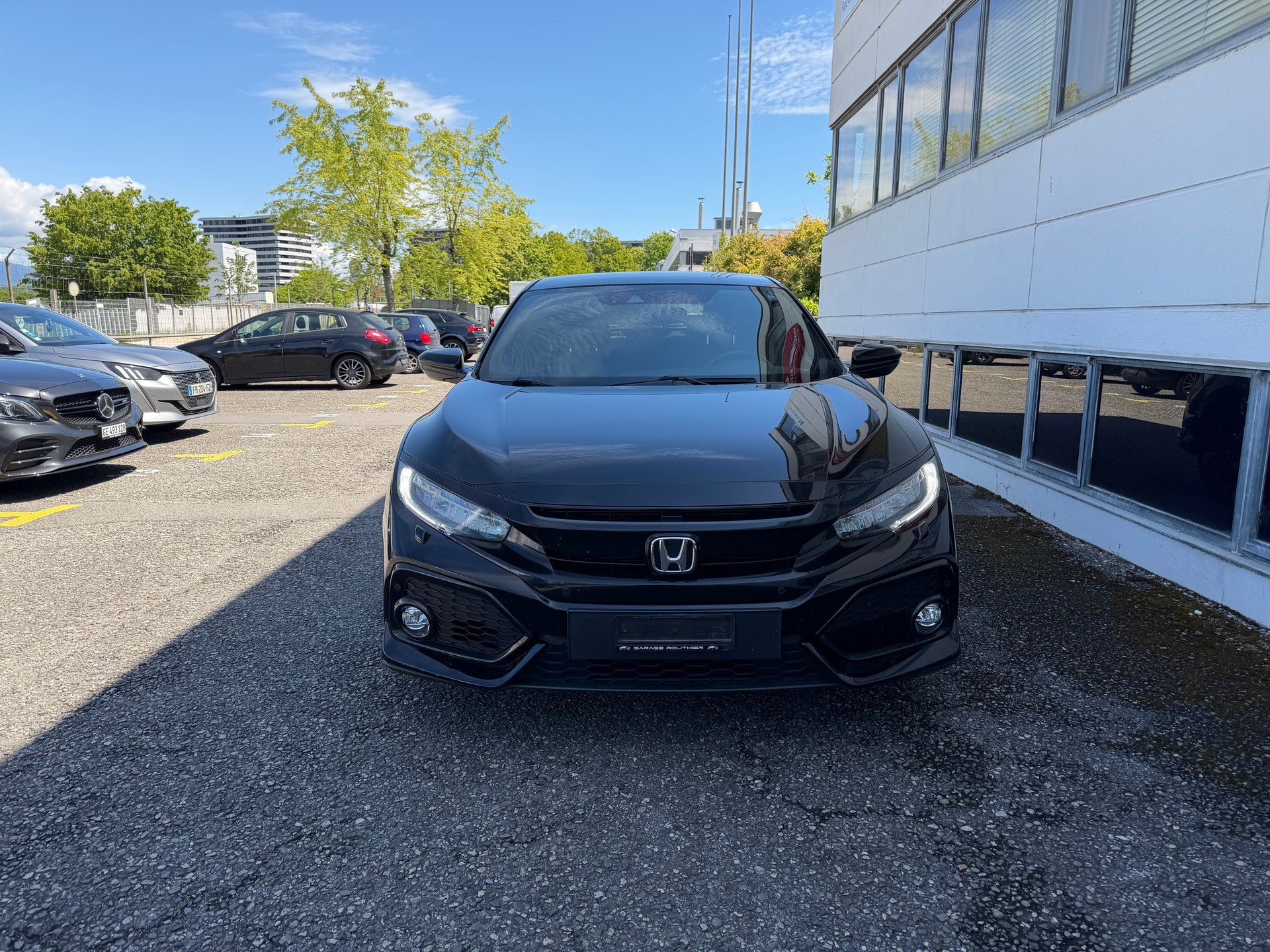 HONDA Civic 1.0 VTEC Executive Premium CVT-image-1