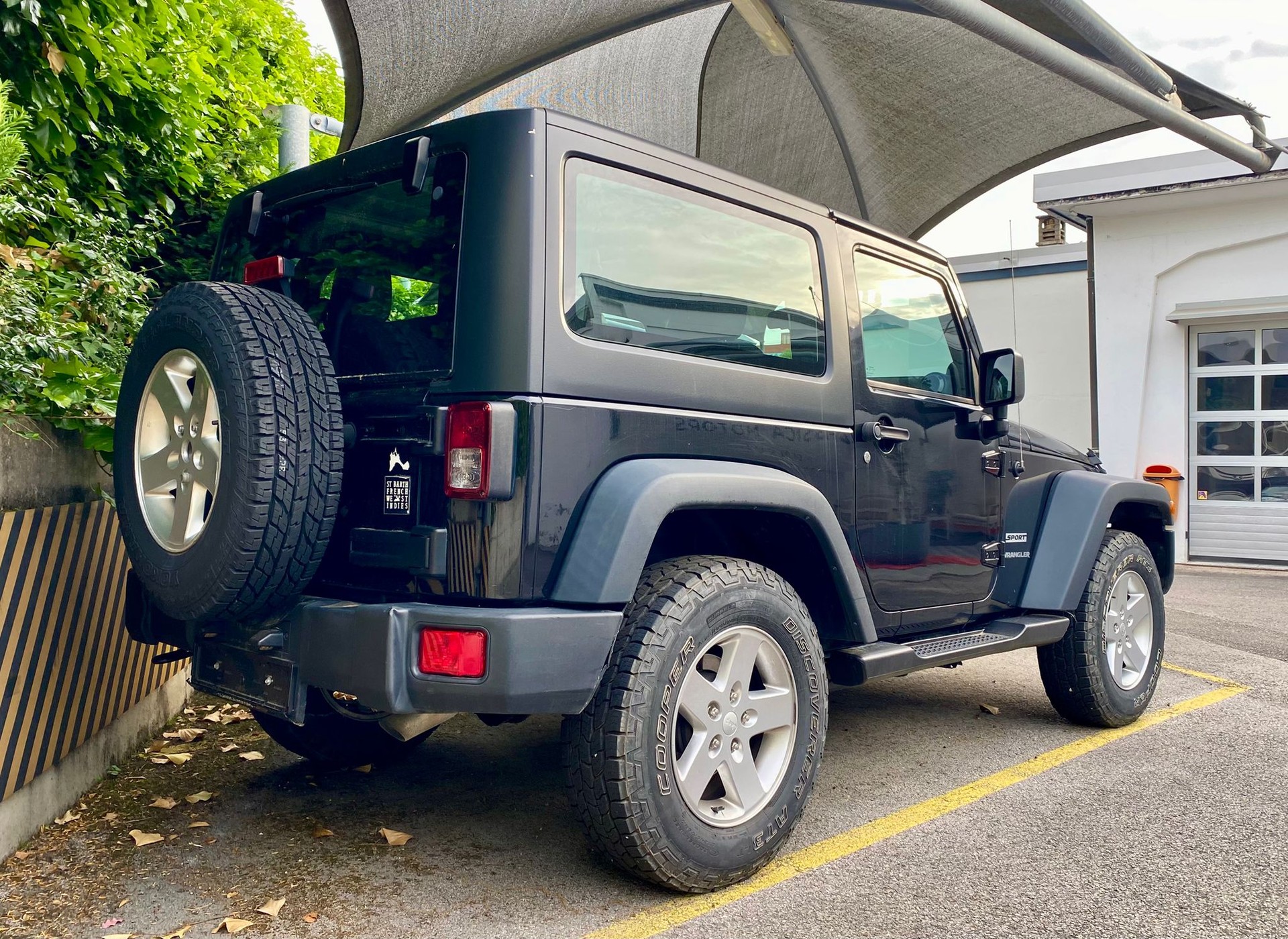 JEEP 2.8 CRD Sport-image-3