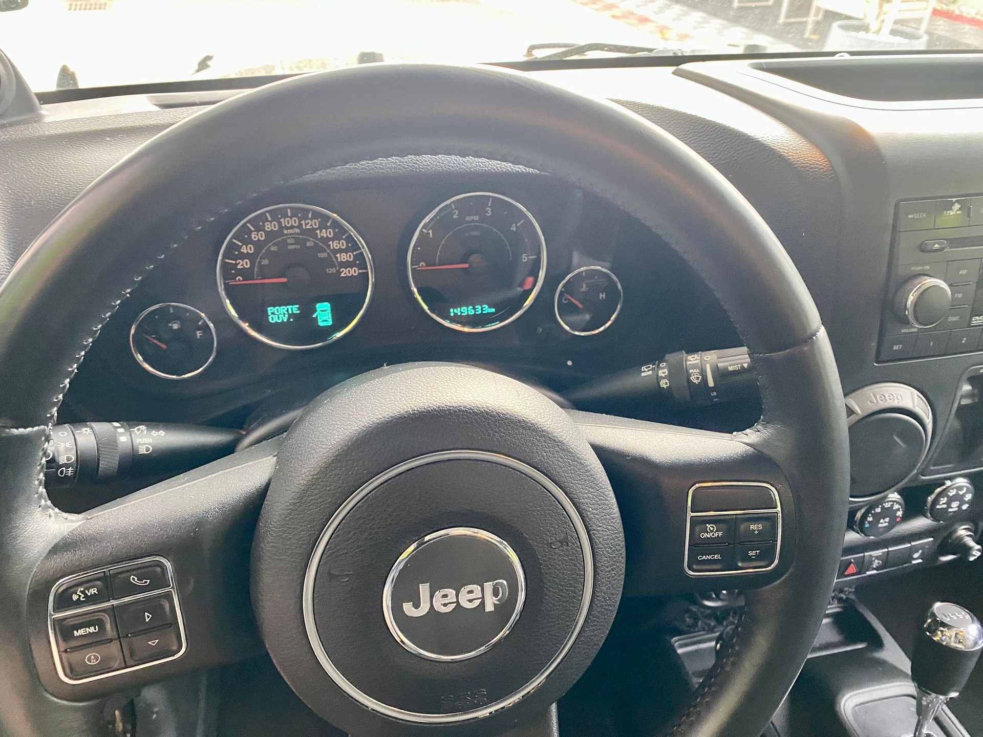 JEEP 2.8 CRD Sport-image-4