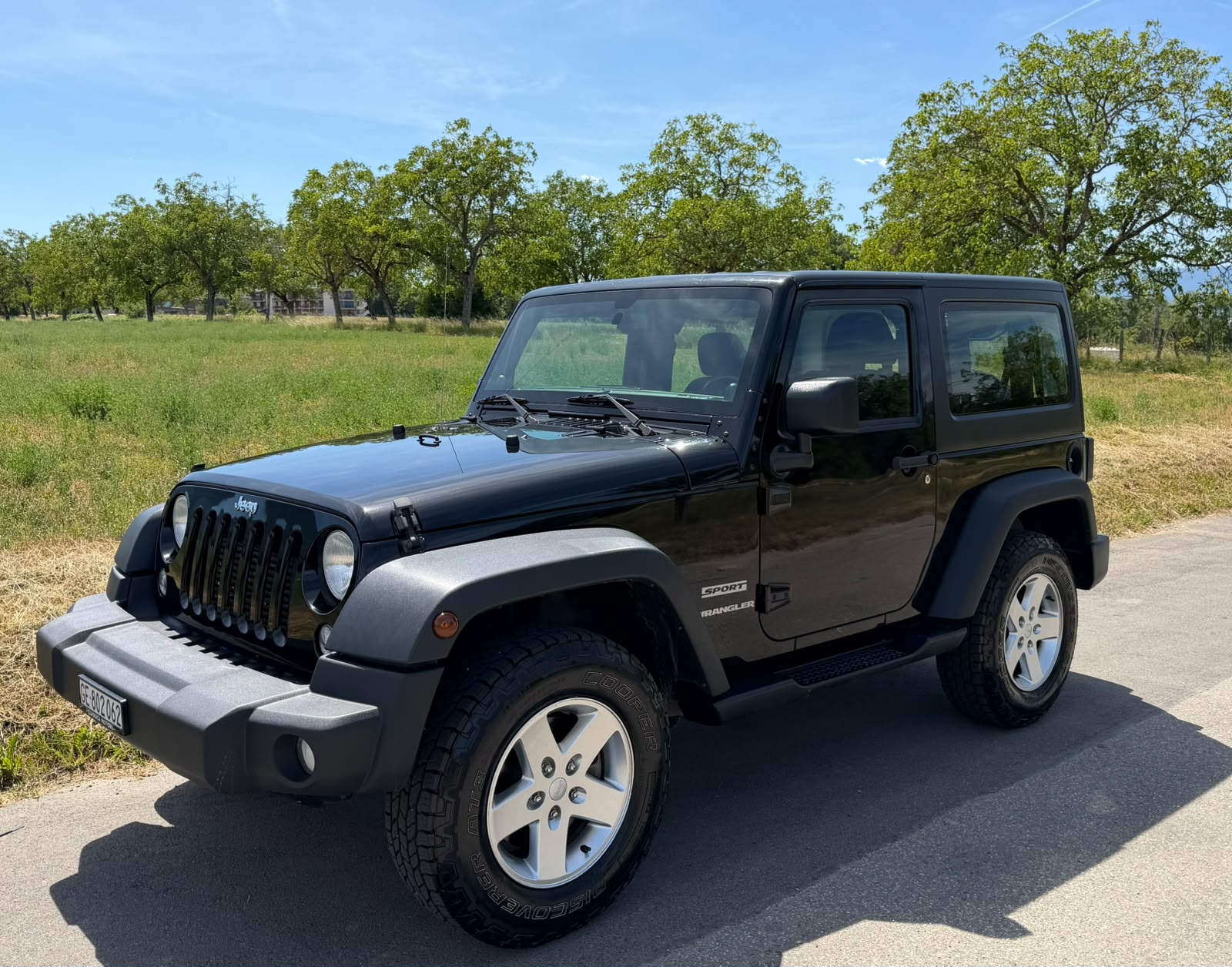 JEEP 2.8 CRD Sport-image-0