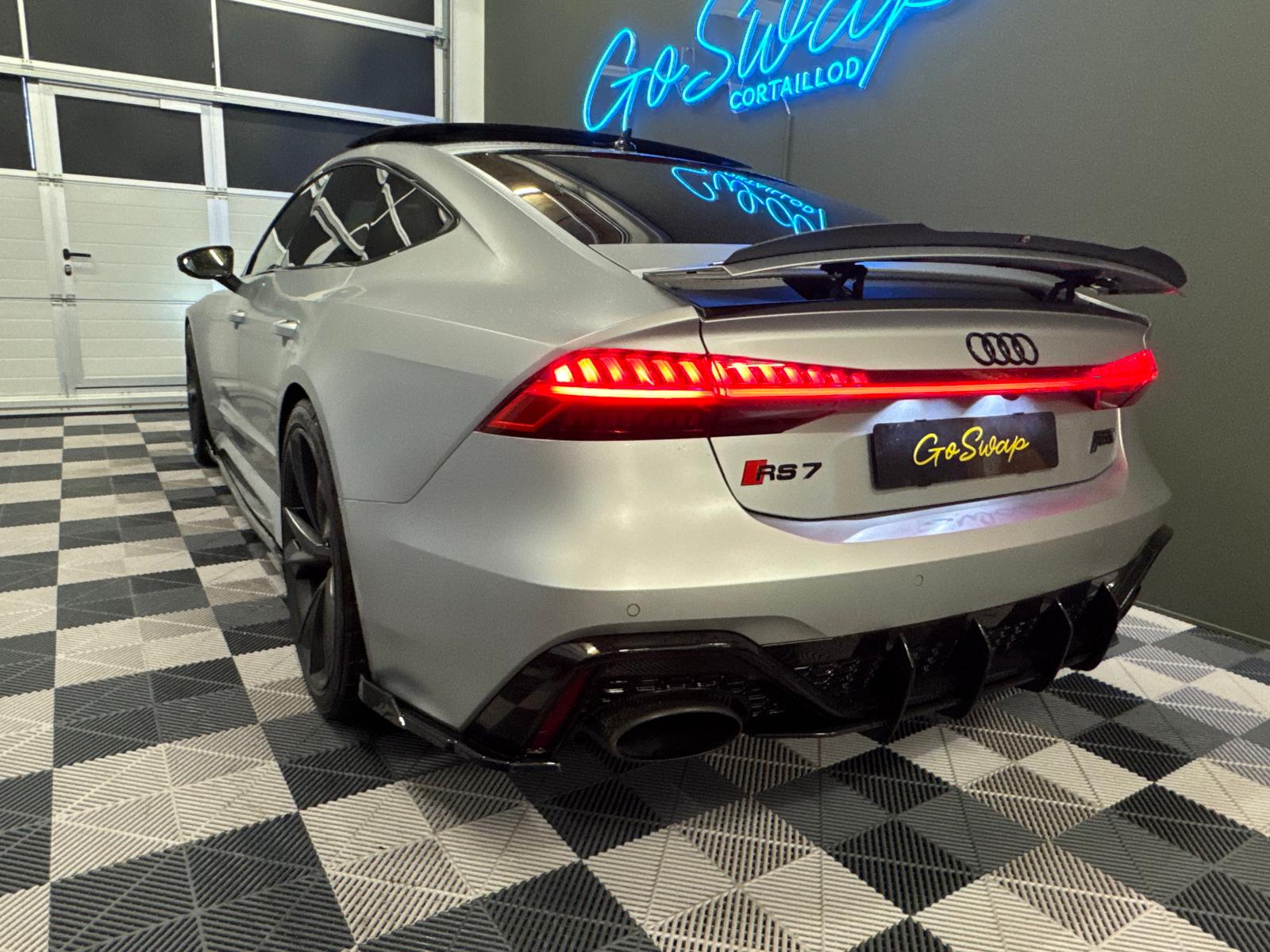 AUDI RS7 Sportback MHEV-showroom-element-3