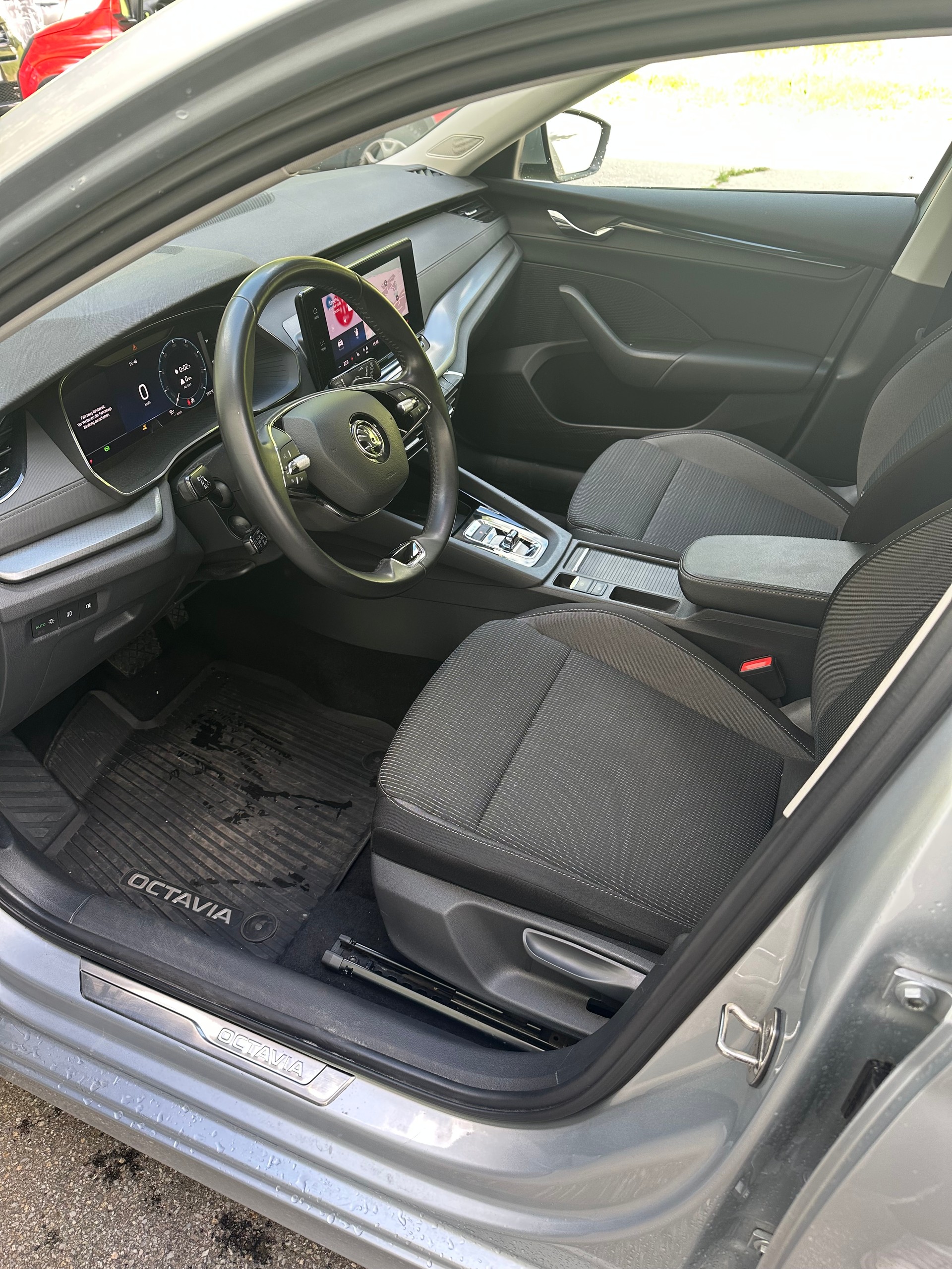 SKODA 2.0 TDI Ambition 4x4 DSG-image-4
