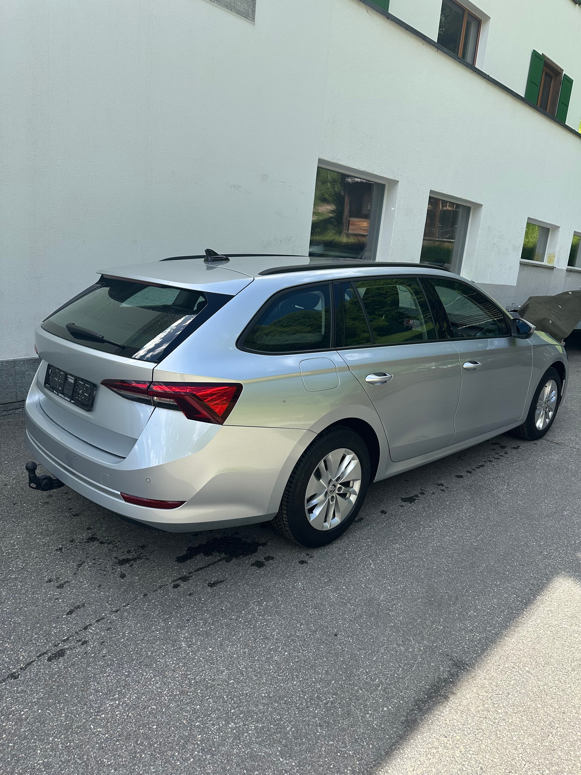 SKODA 2.0 TDI Ambition 4x4 DSG-image-2