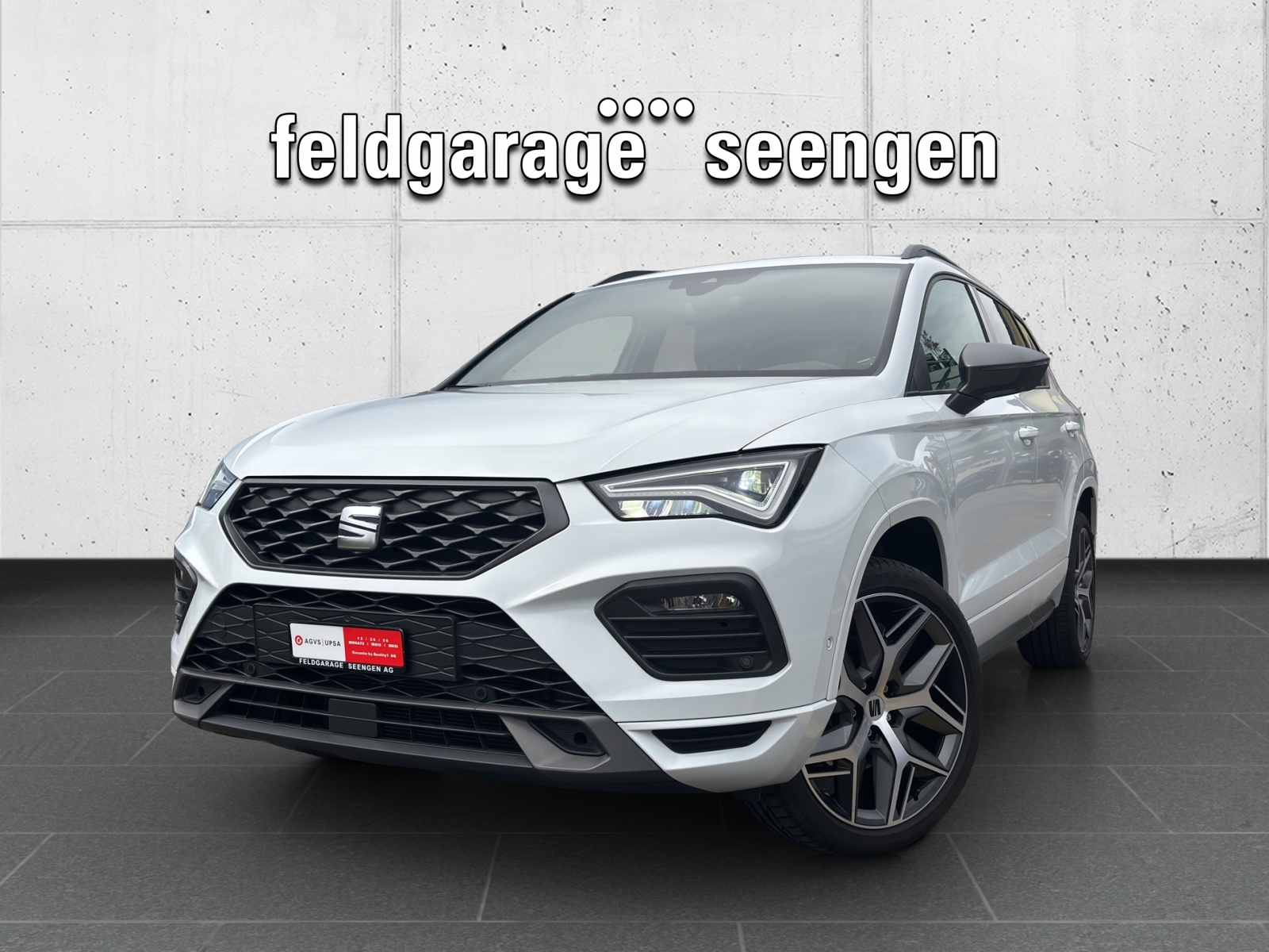 SEAT Ateca 1.5 TSI EVO DSG FR mit AHK, Winterräder & fortl. Werksgarantie-image-0