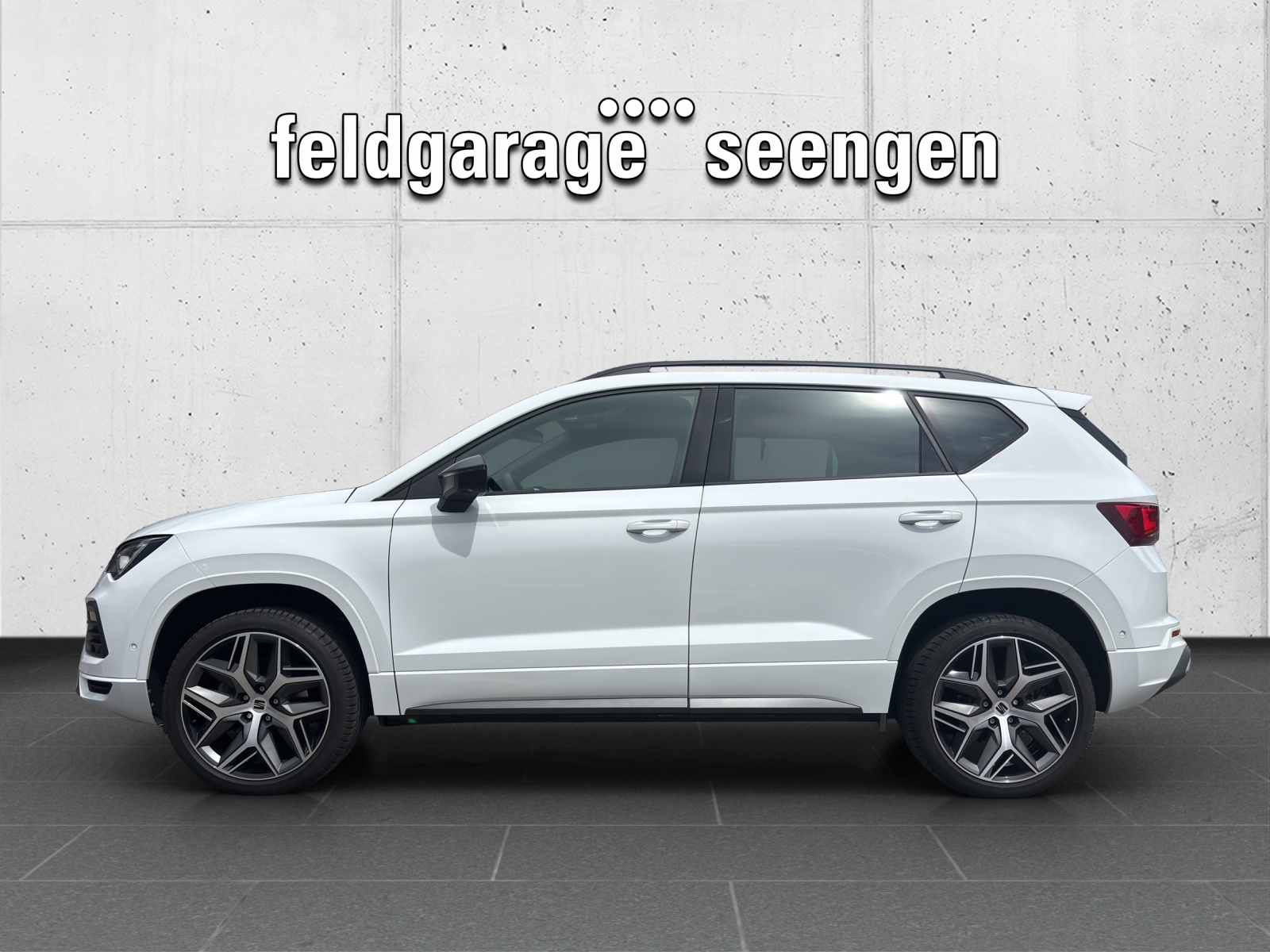 SEAT Ateca 1.5 TSI EVO DSG FR mit AHK, Winterräder & fortl. Werksgarantie-image-1