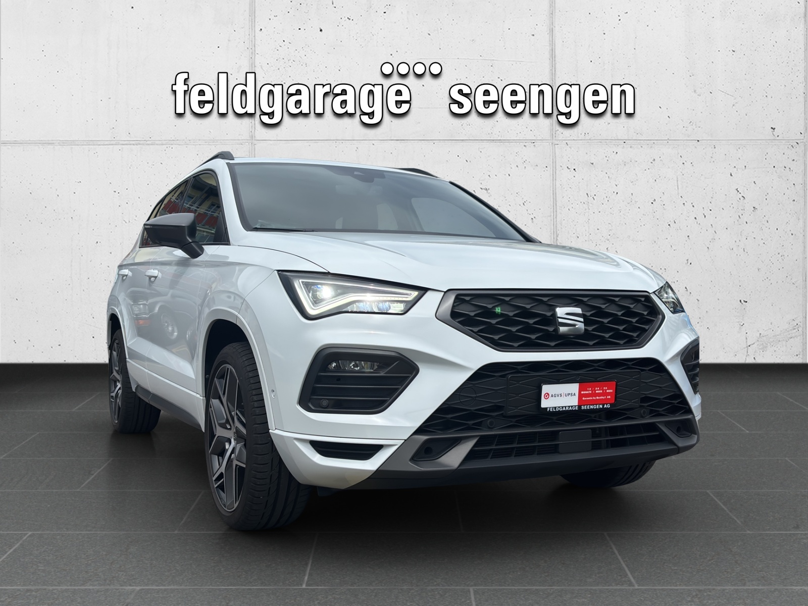 SEAT Ateca 1.5 TSI EVO DSG FR mit AHK, Winterräder & fortl. Werksgarantie-image-2
