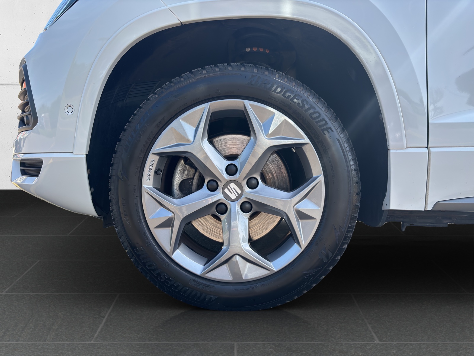 SEAT Ateca 1.5 TSI EVO DSG FR mit AHK, Winterräder & fortl. Werksgarantie-image-32